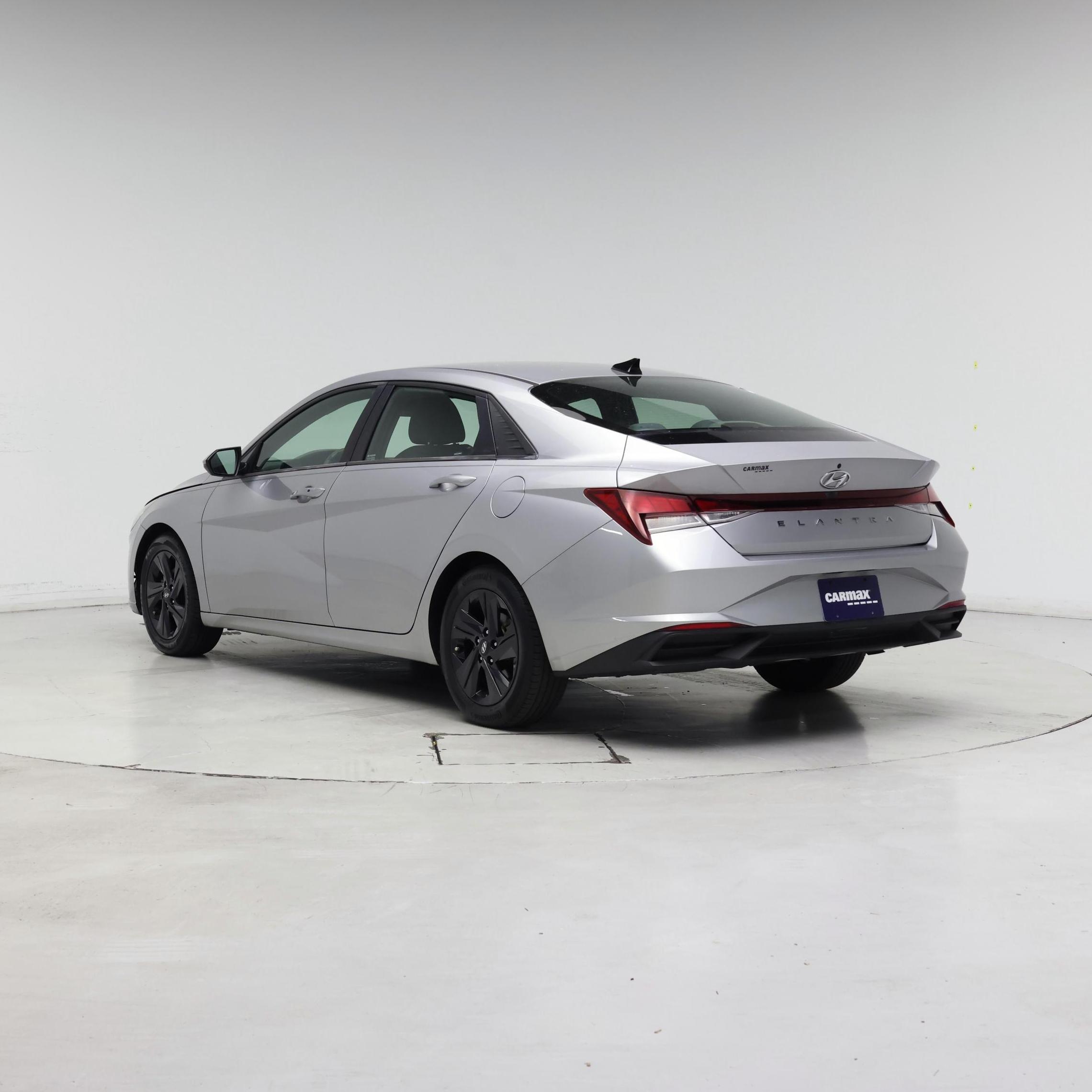 Thumbnail: 2021 Hyundai Elantra - 2