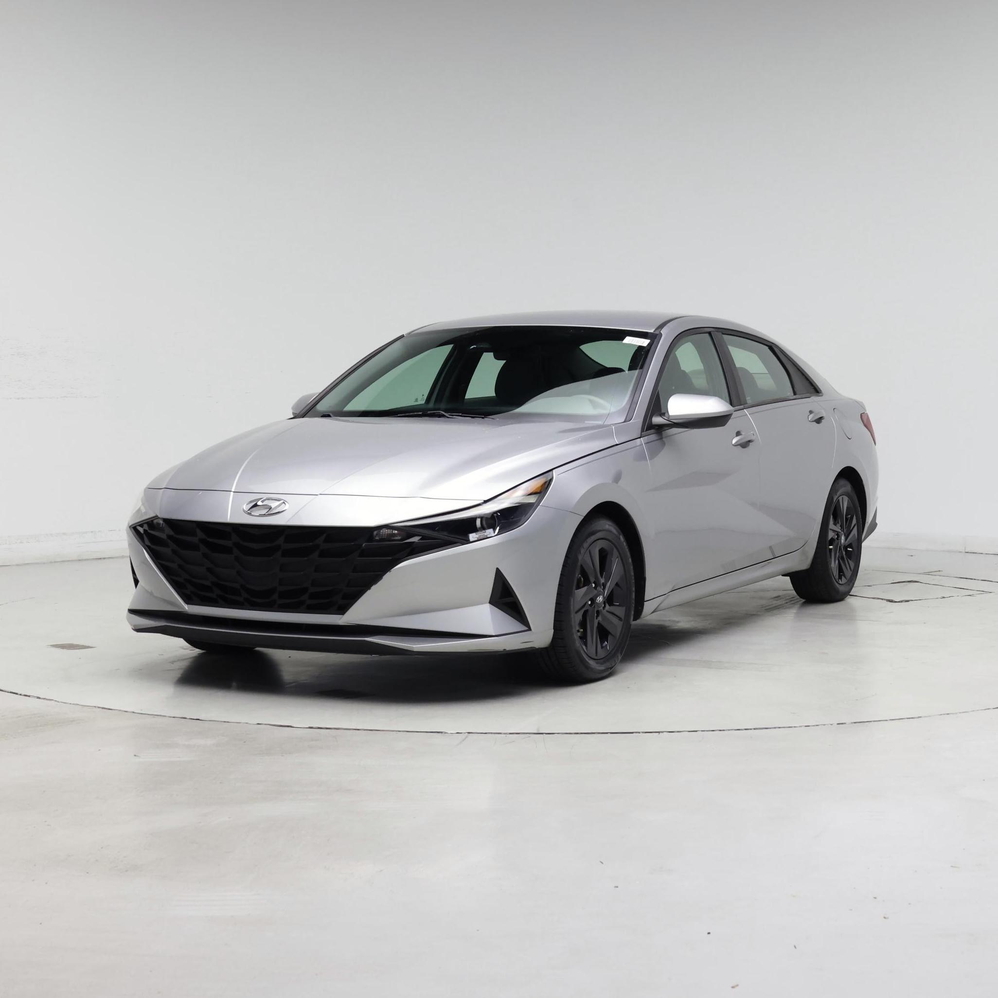 Thumbnail: 2021 Hyundai Elantra - 4