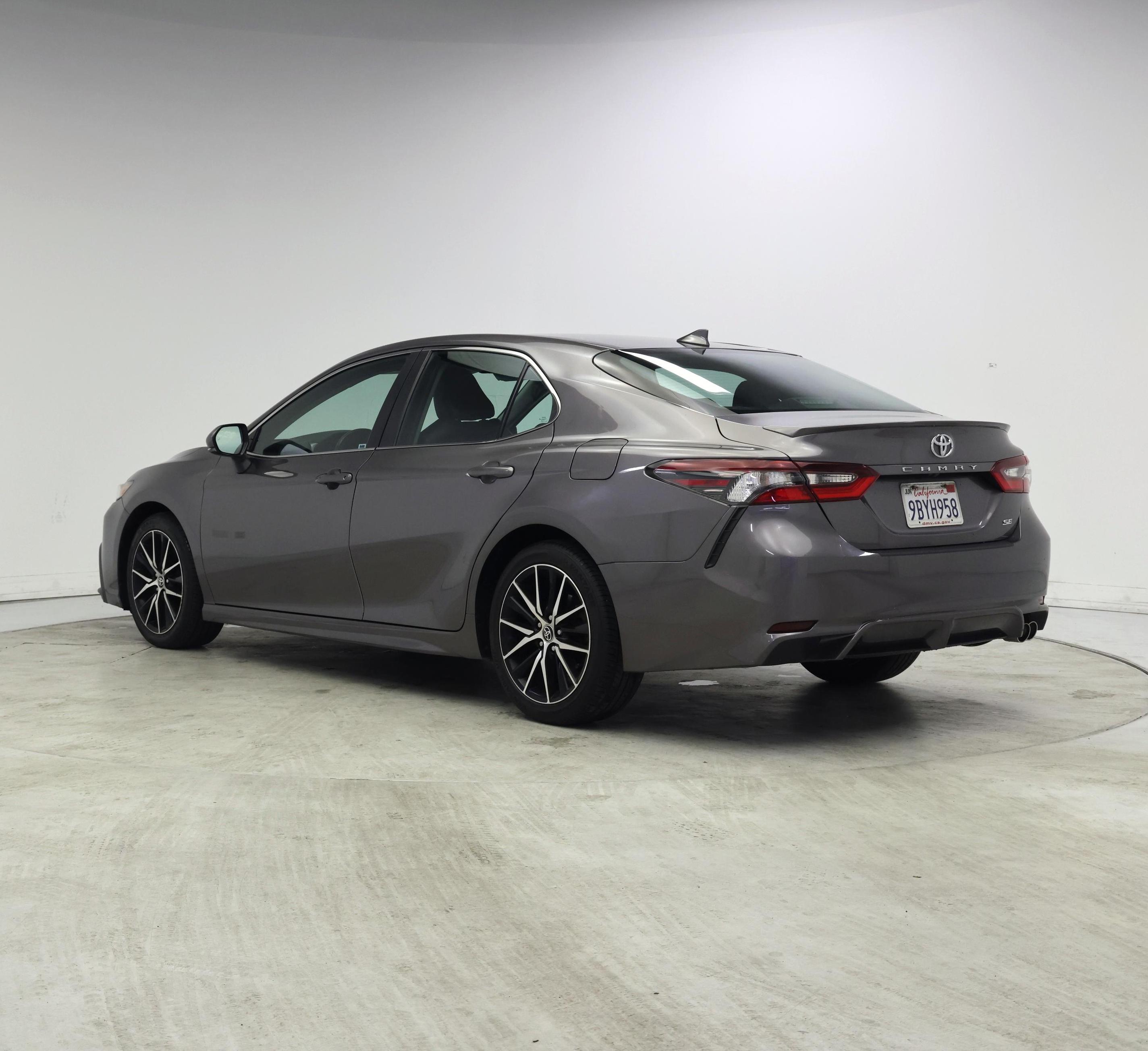 Thumbnail: 2022 Toyota Camry - 2