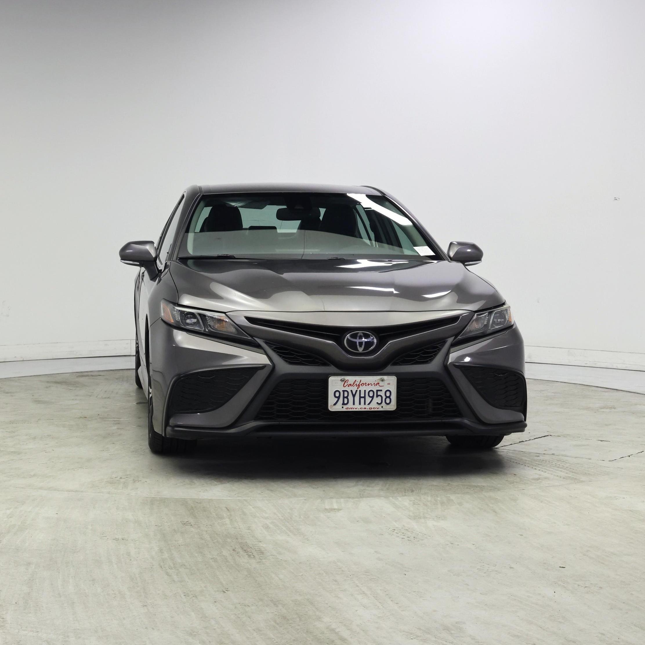 Thumbnail: 2022 Toyota Camry - 5