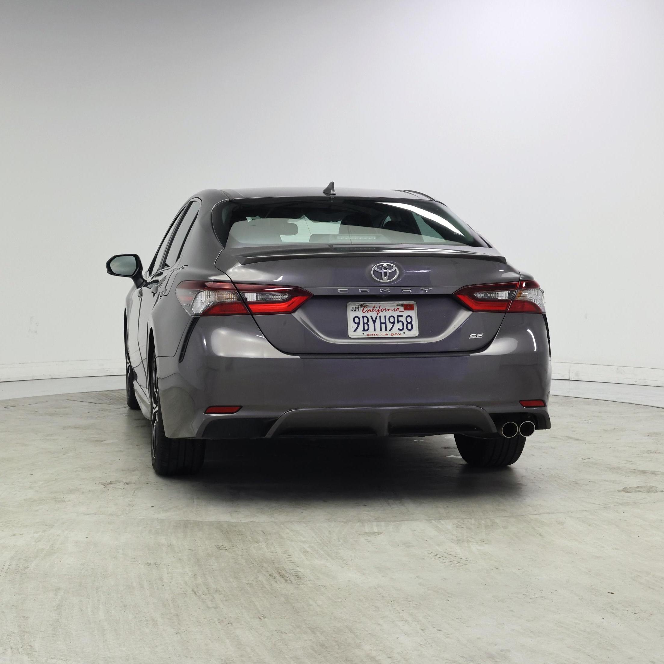 Thumbnail: 2022 Toyota Camry - 6