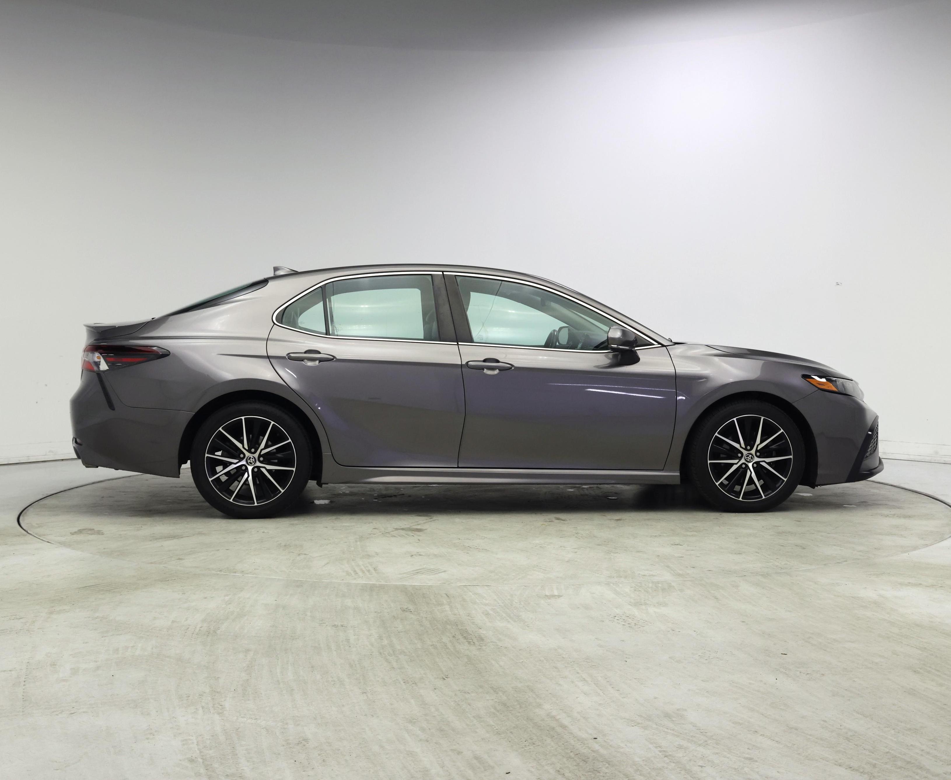 Thumbnail: 2022 Toyota Camry - 7