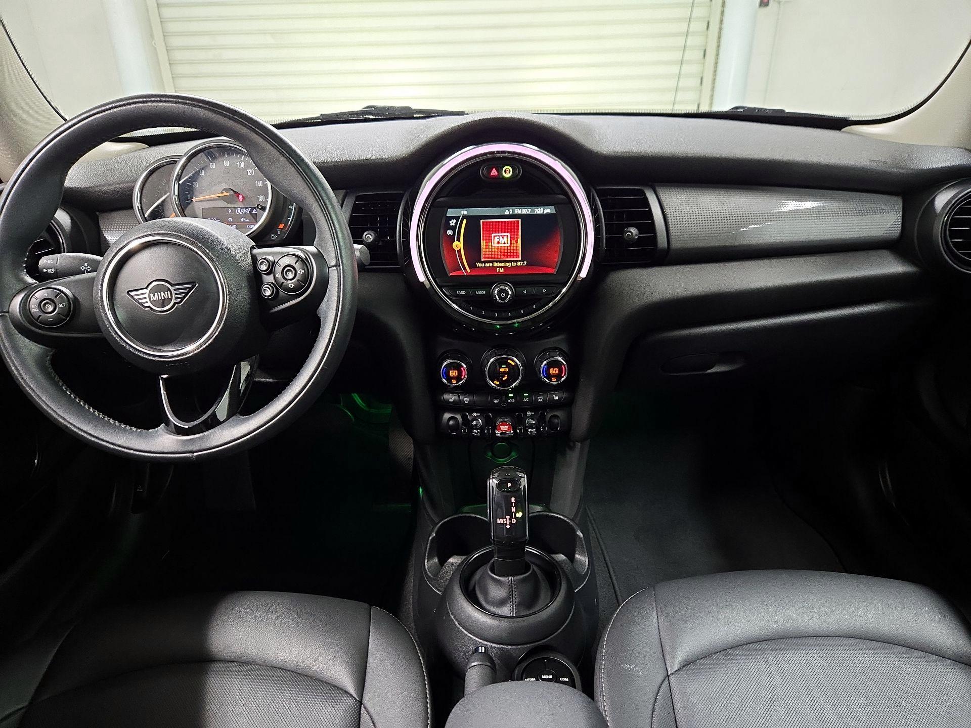 Thumbnail: 2020 MINI Cooper Hardtop - 9