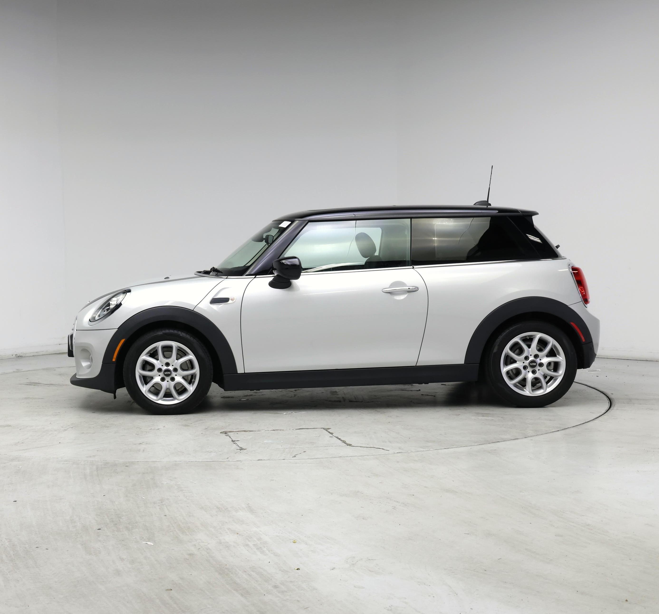 Thumbnail: 2020 MINI Cooper Hardtop - 3