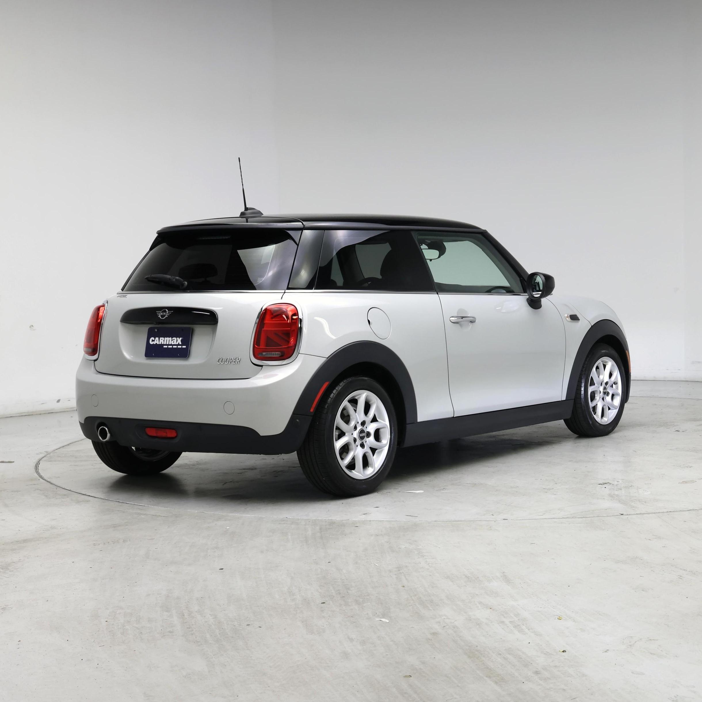 Thumbnail: 2020 MINI Cooper Hardtop - 8