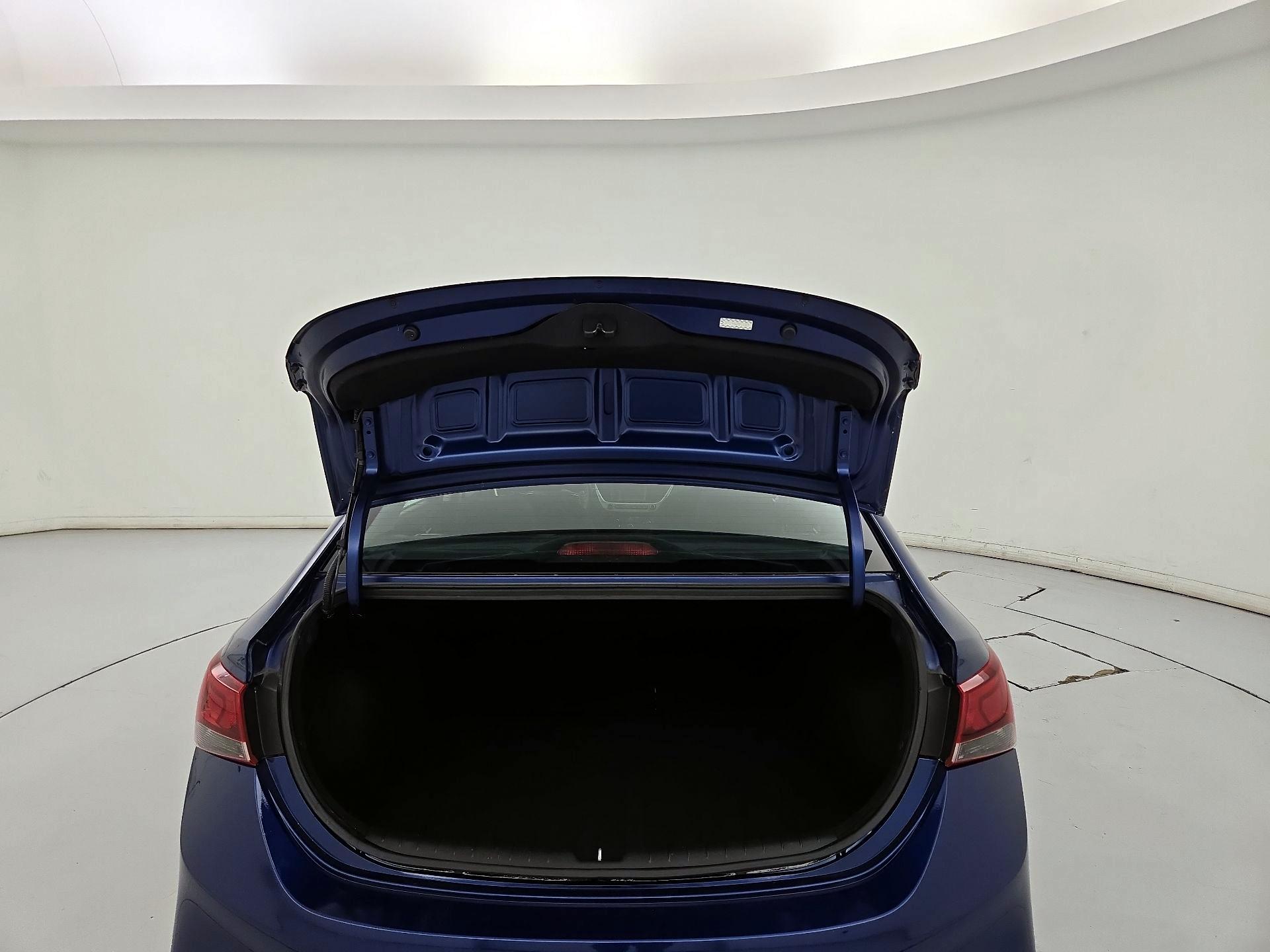 Thumbnail: 2021 Hyundai Accent - 20