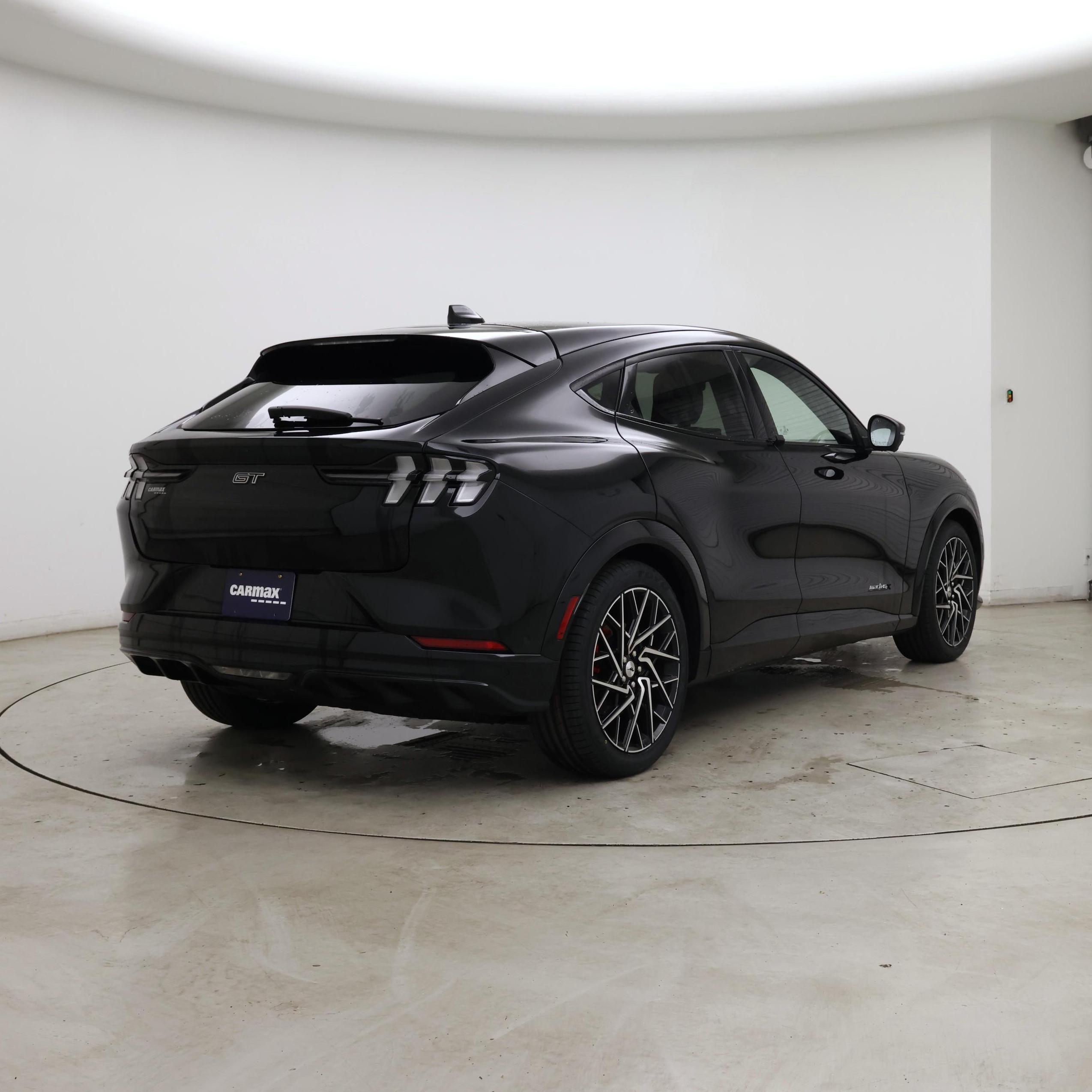 Thumbnail: 2022 Ford Mustang Mach-E - 8