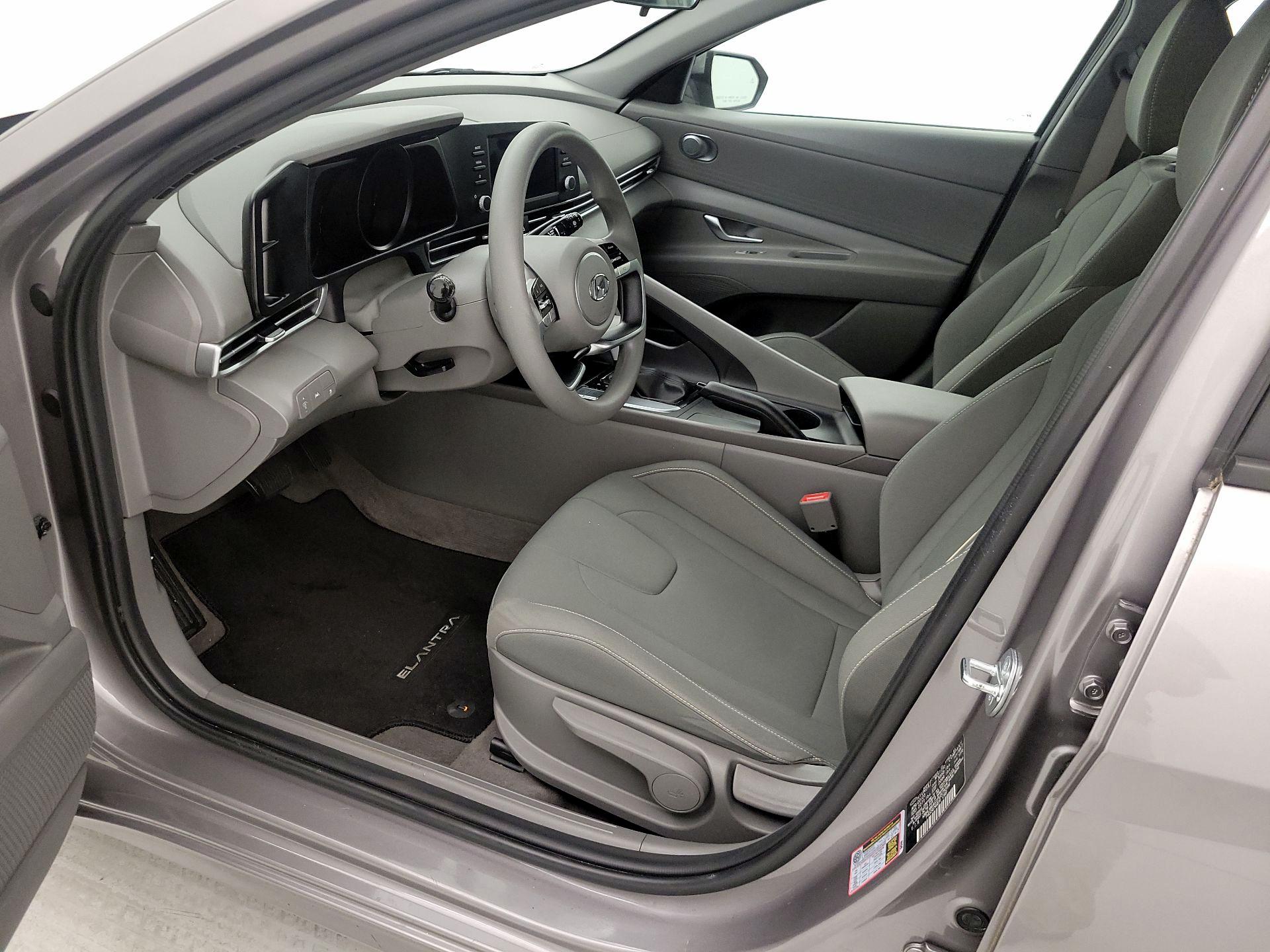 Thumbnail: 2023 Hyundai Elantra - 11