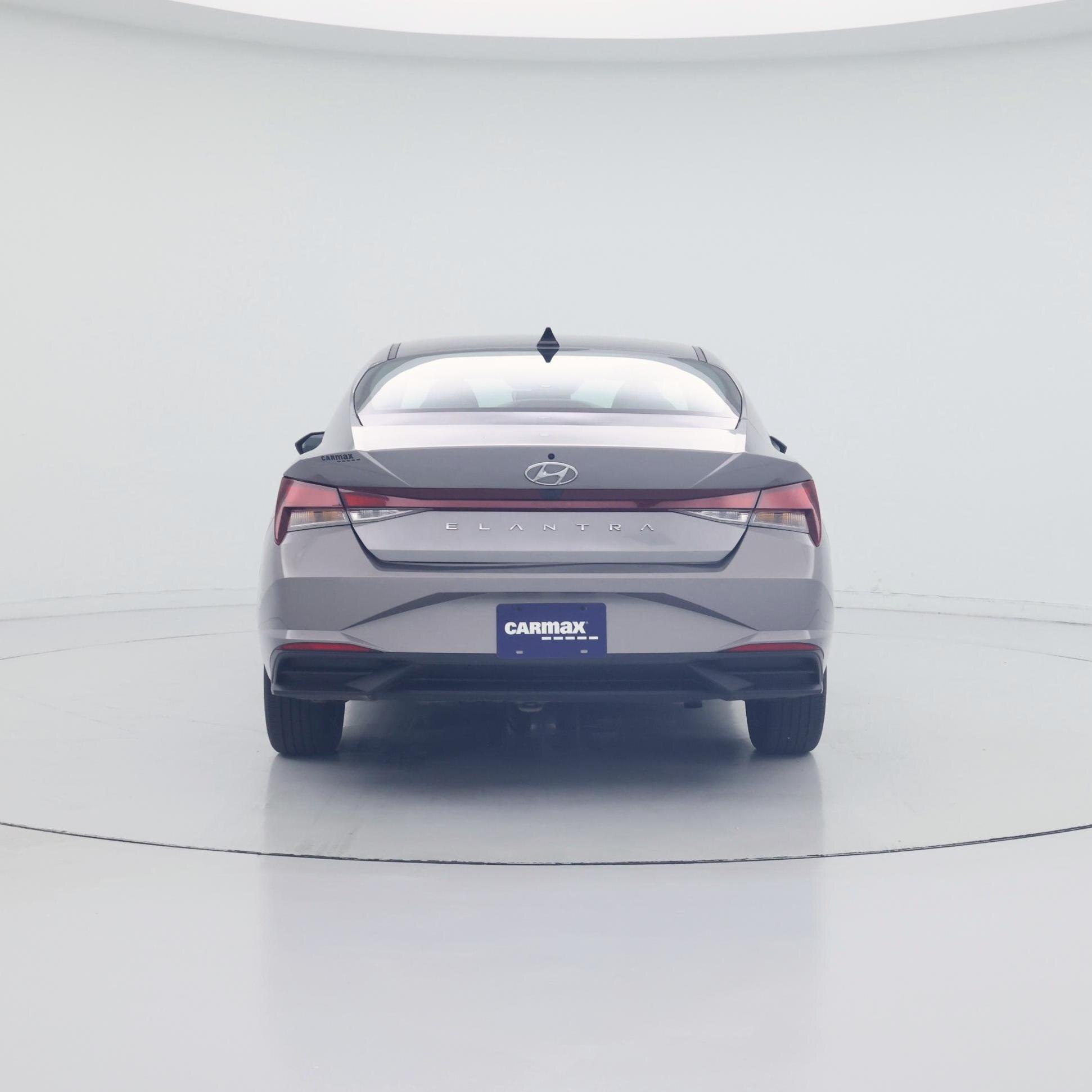 Thumbnail: 2023 Hyundai Elantra - 6