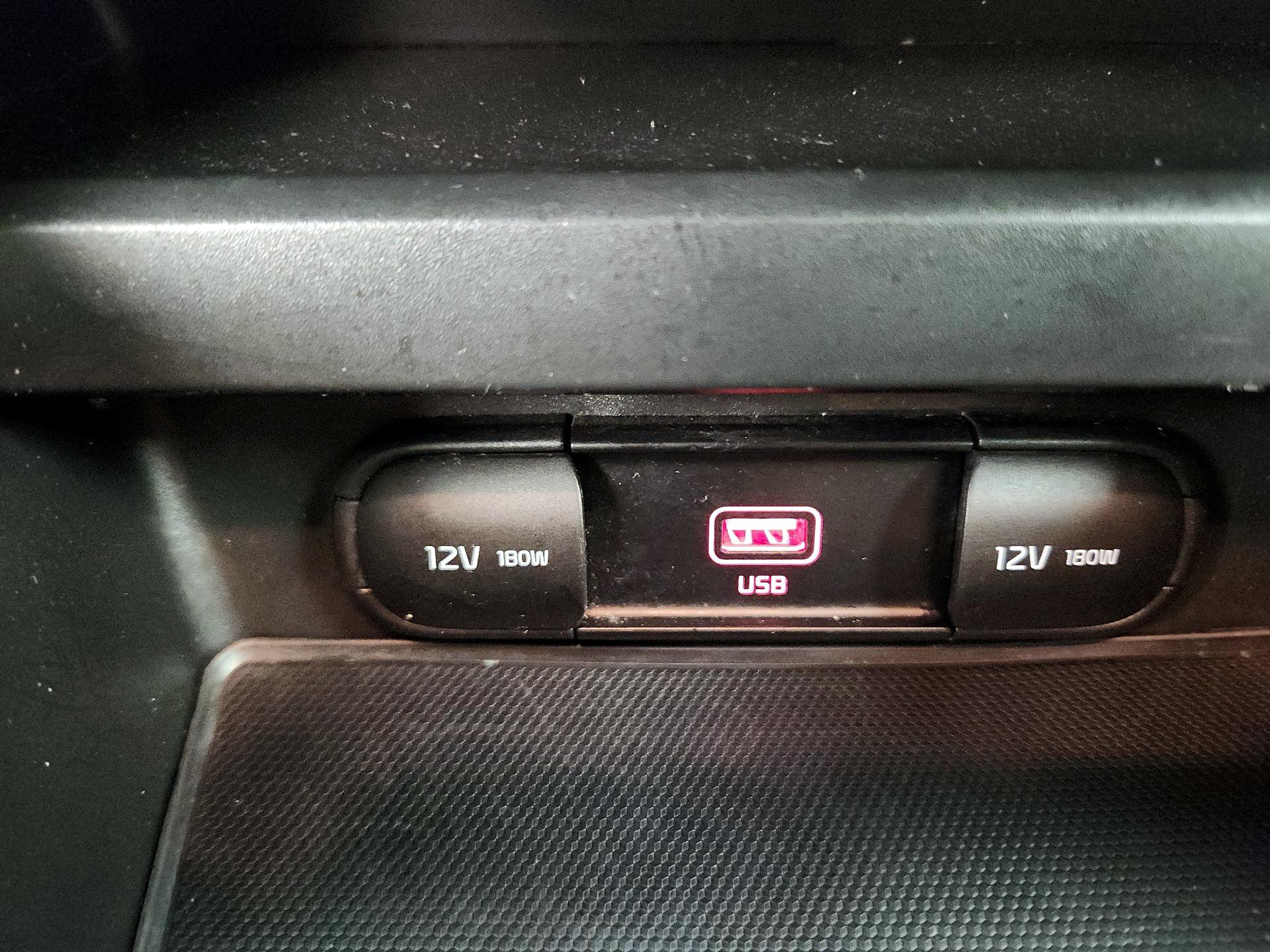 Thumbnail: 2021 Kia Soul - 18