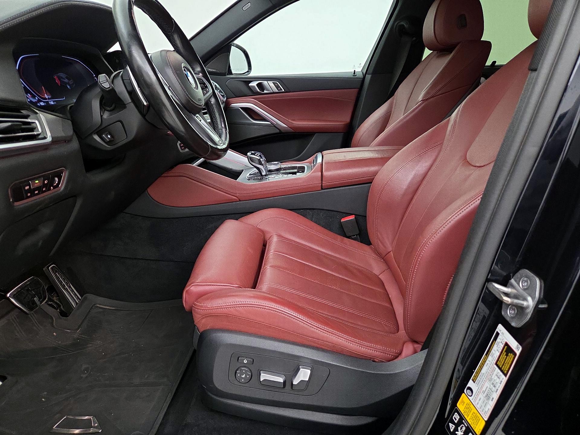 Thumbnail: 2022 BMW X6 - 11