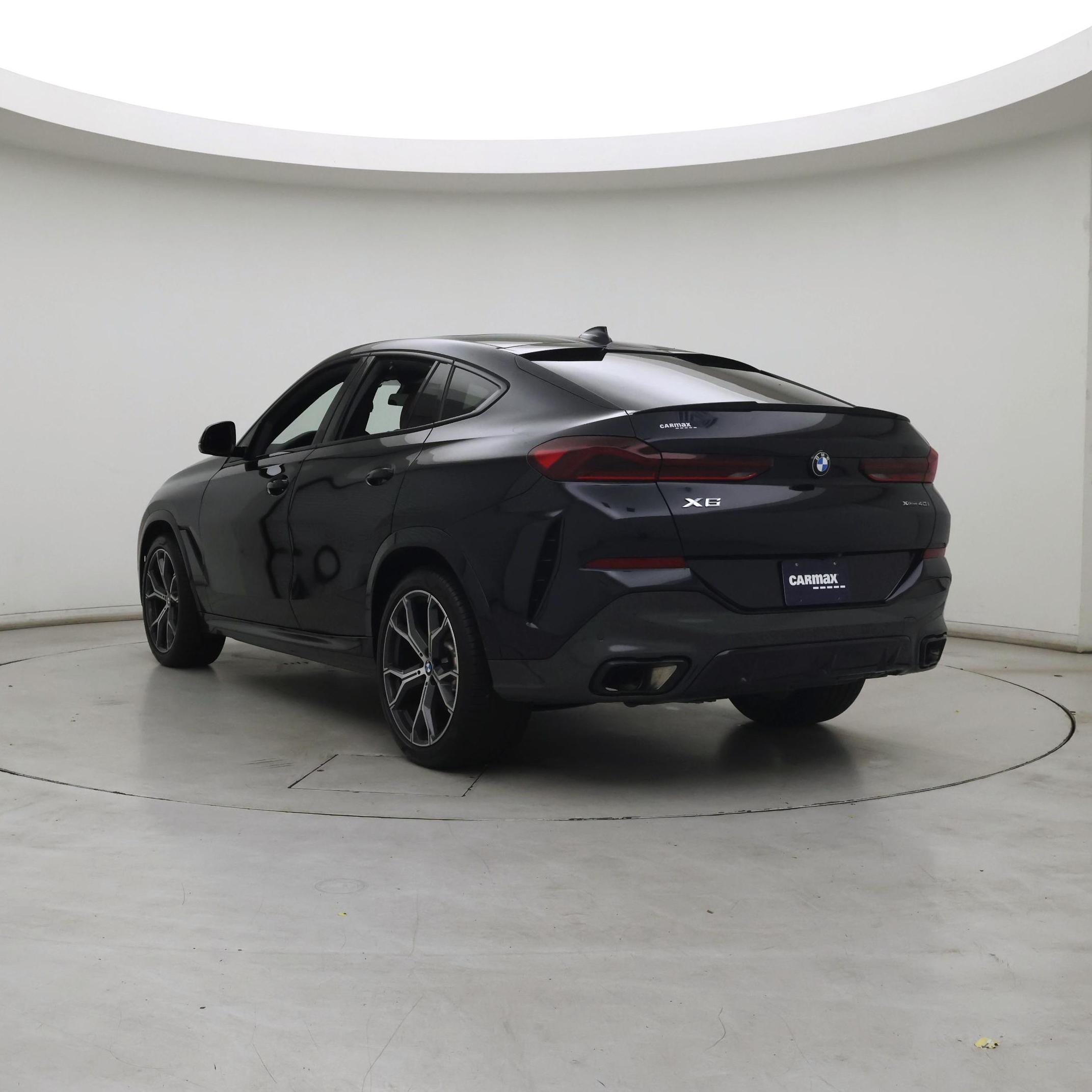 Thumbnail: 2022 BMW X6 - 2