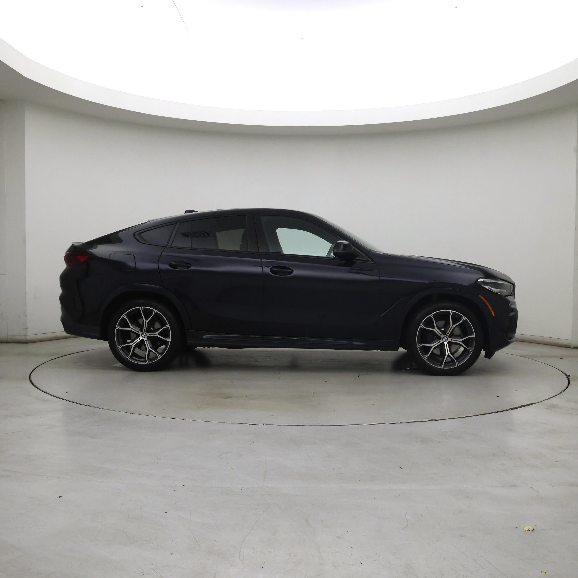 Thumbnail: 2022 BMW X6 - 7