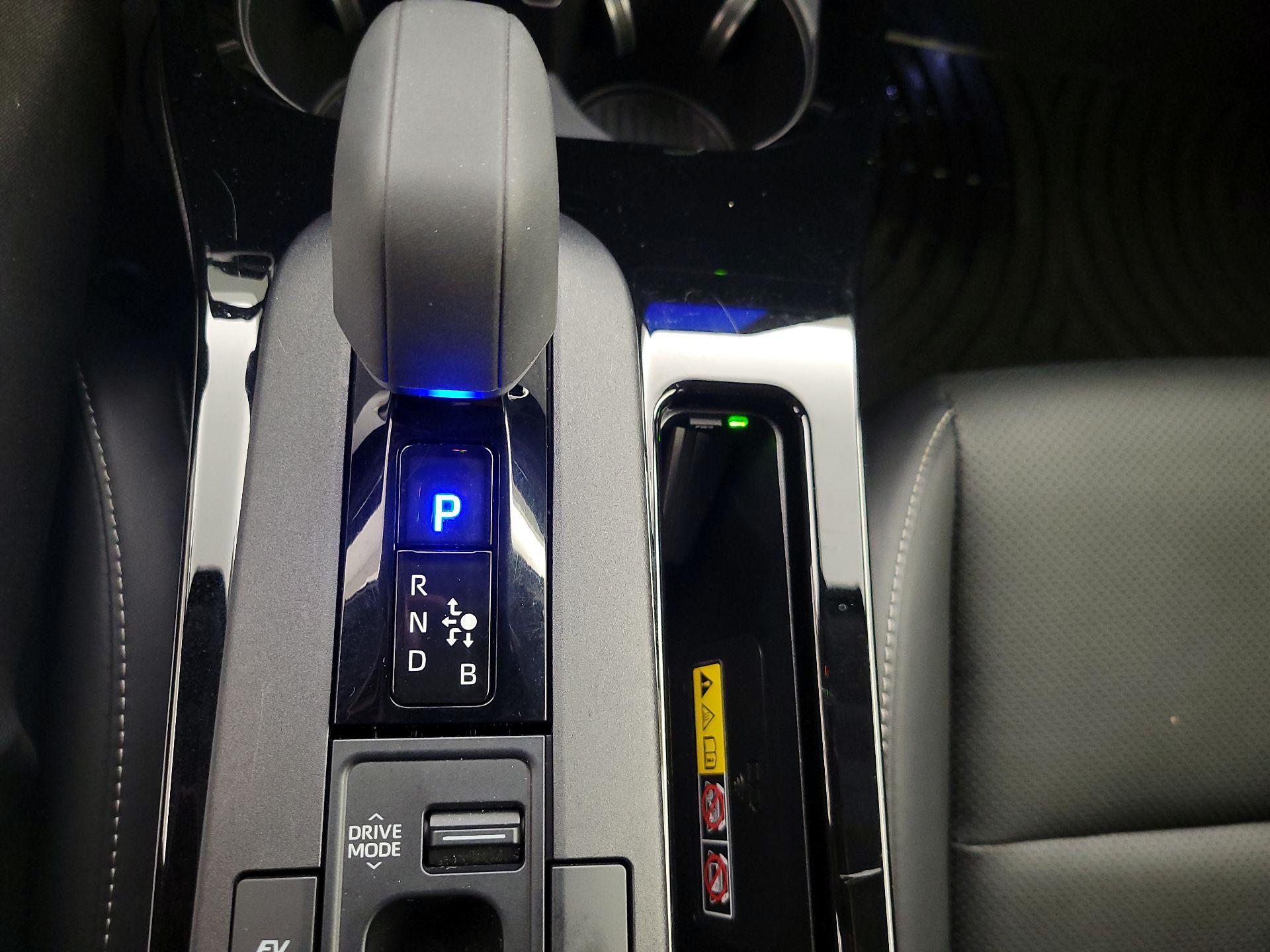 Thumbnail: 2023 Toyota Prius - 17