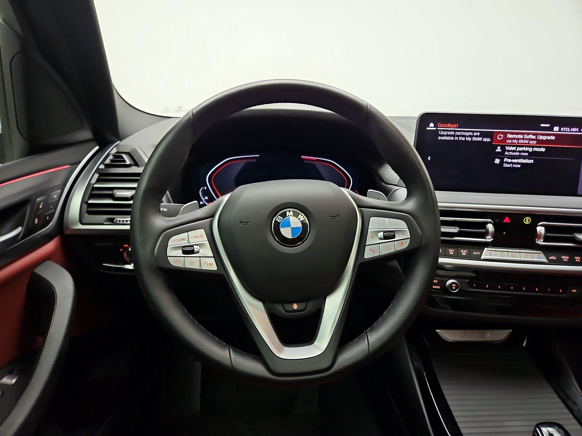 Thumbnail: 2022 BMW X3 - 10