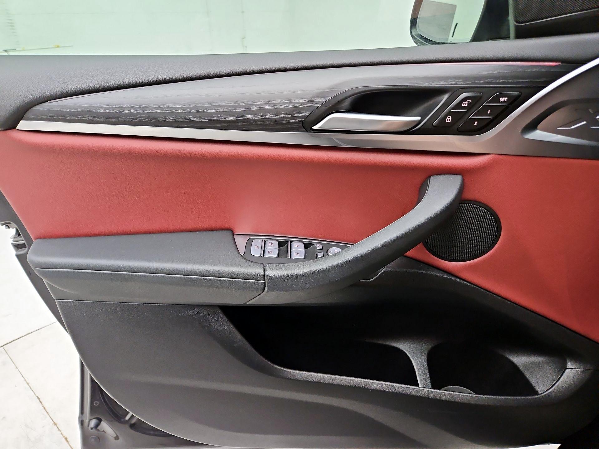 Thumbnail: 2022 BMW X3 - 12