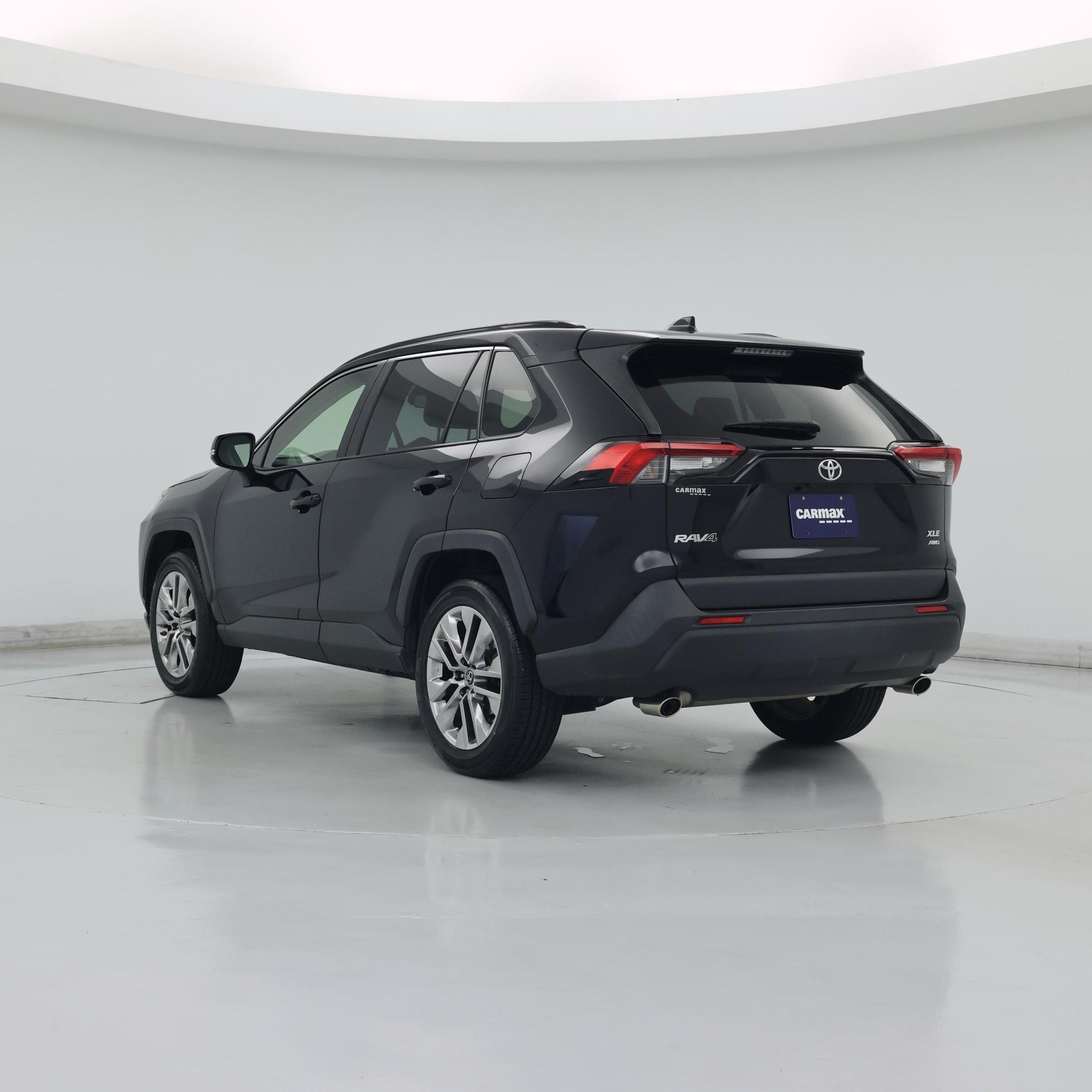Thumbnail: 2019 Toyota RAV4 - 2