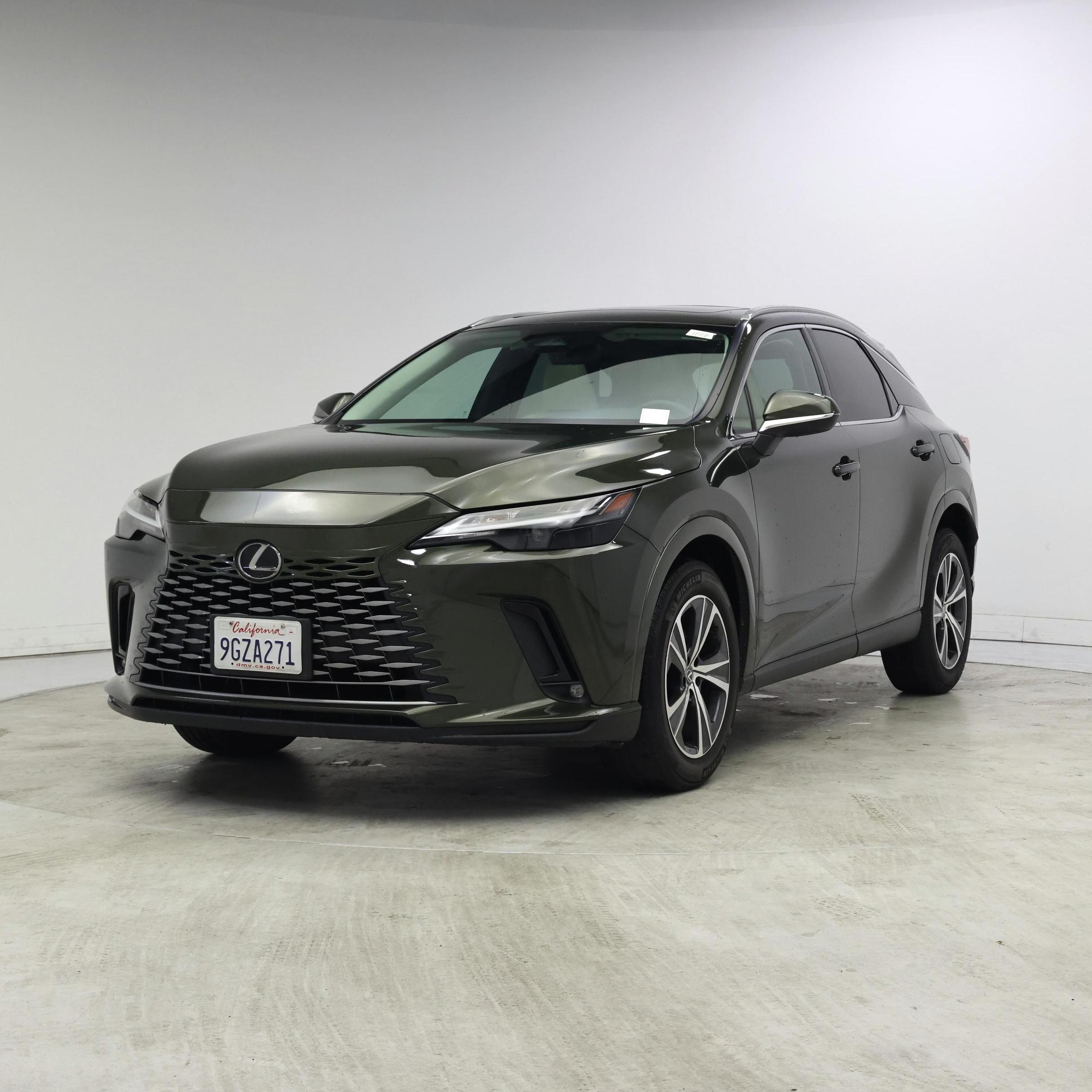 Thumbnail: 2023 Lexus RX - 4