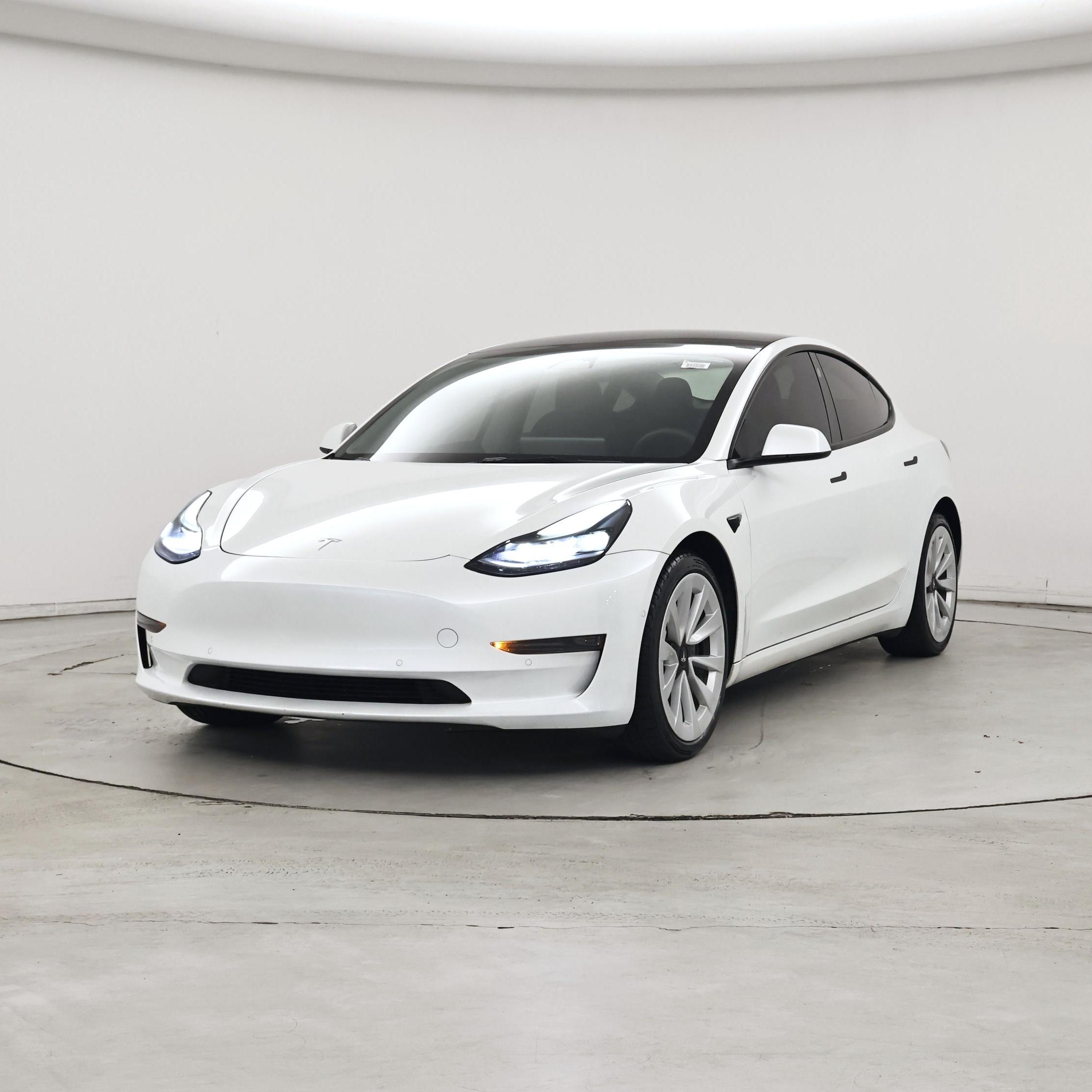 Thumbnail: 2022 Tesla Model 3 - 4