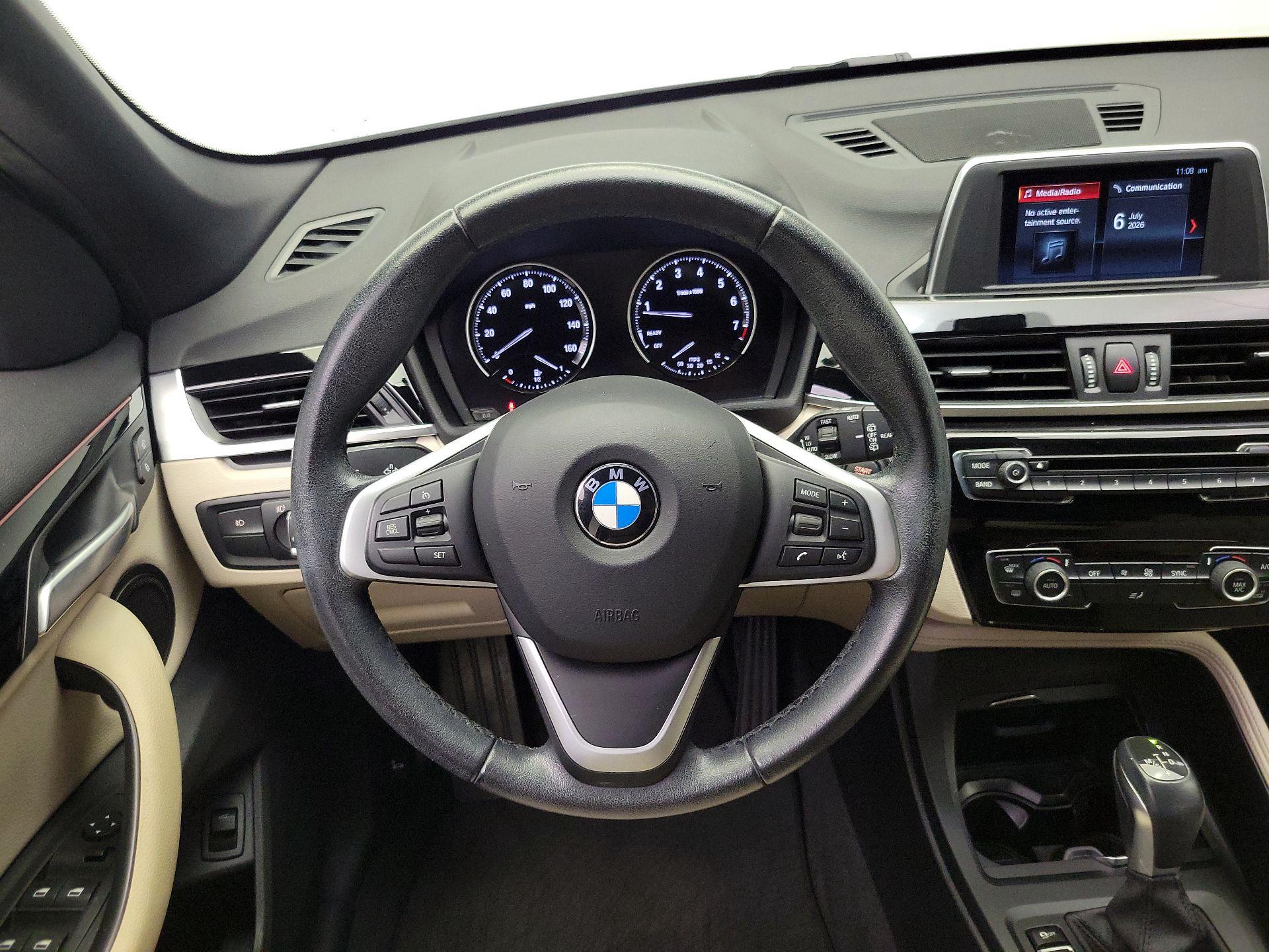 Thumbnail: 2018 BMW X1 - 10