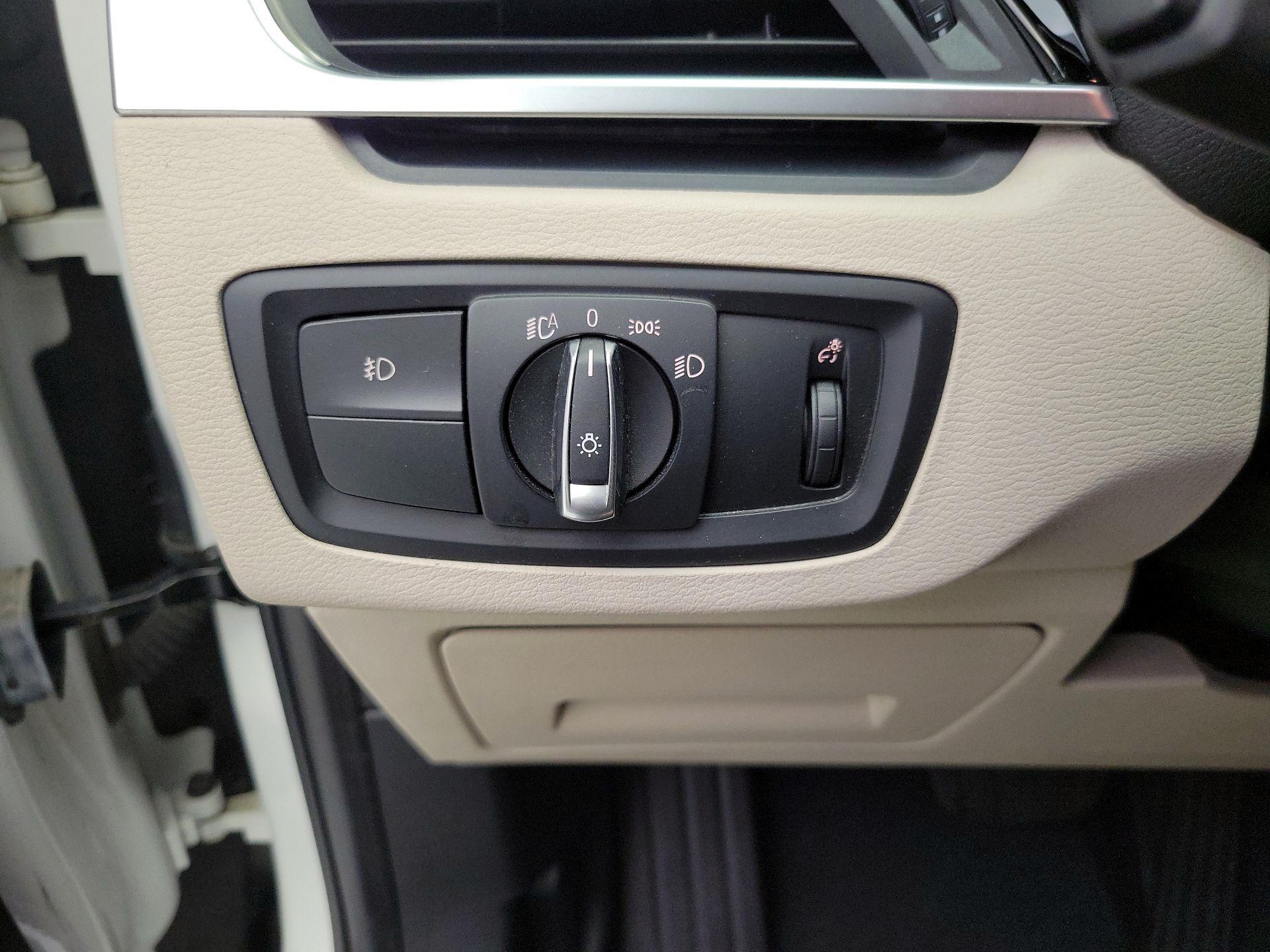 Thumbnail: 2018 BMW X1 - 13