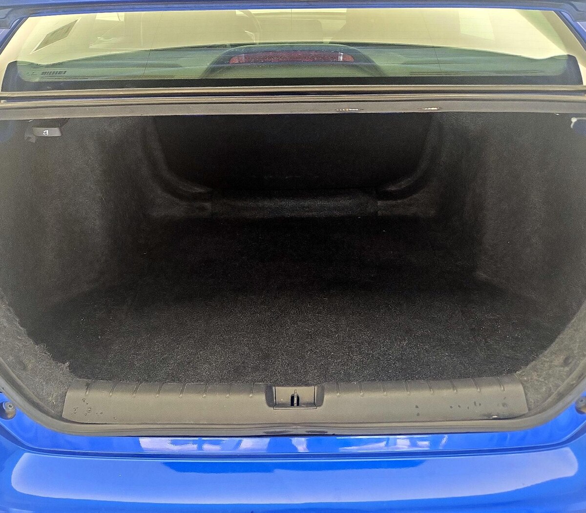 Trunk/Cargo (Seats Up)