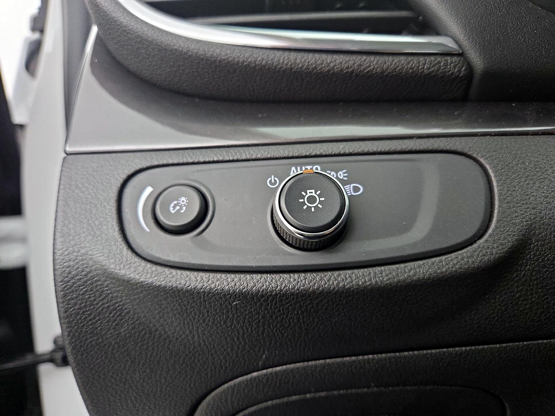 Thumbnail: 2019 Buick Encore - 13