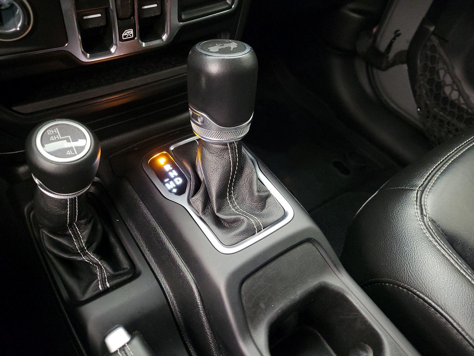 Thumbnail: 2021 Jeep Wrangler - 18