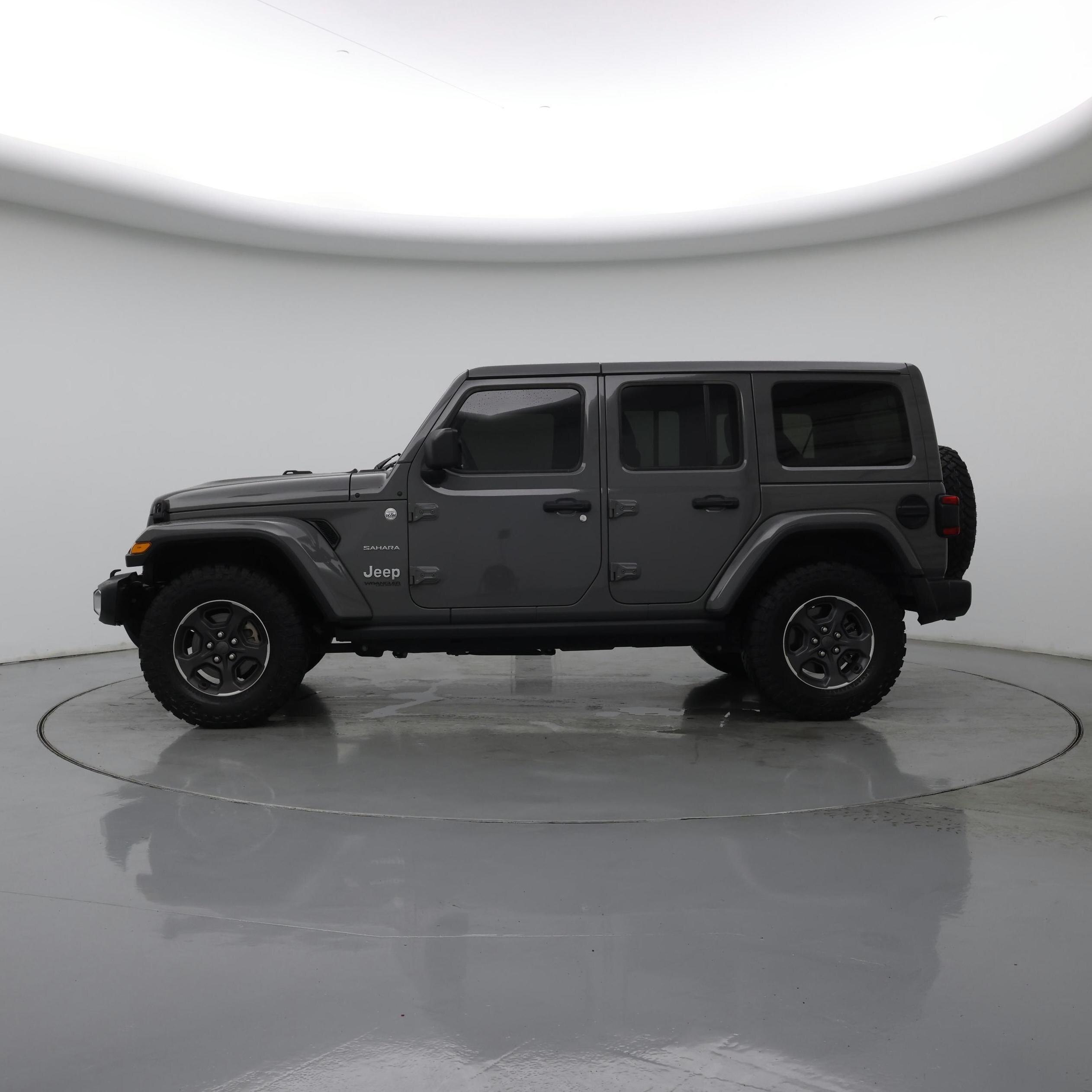 Thumbnail: 2021 Jeep Wrangler - 3