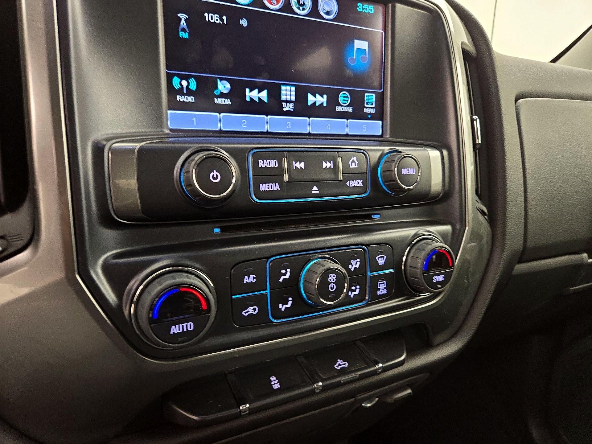 Thumbnail: 2017 Chevrolet Silverado 1500 - 16