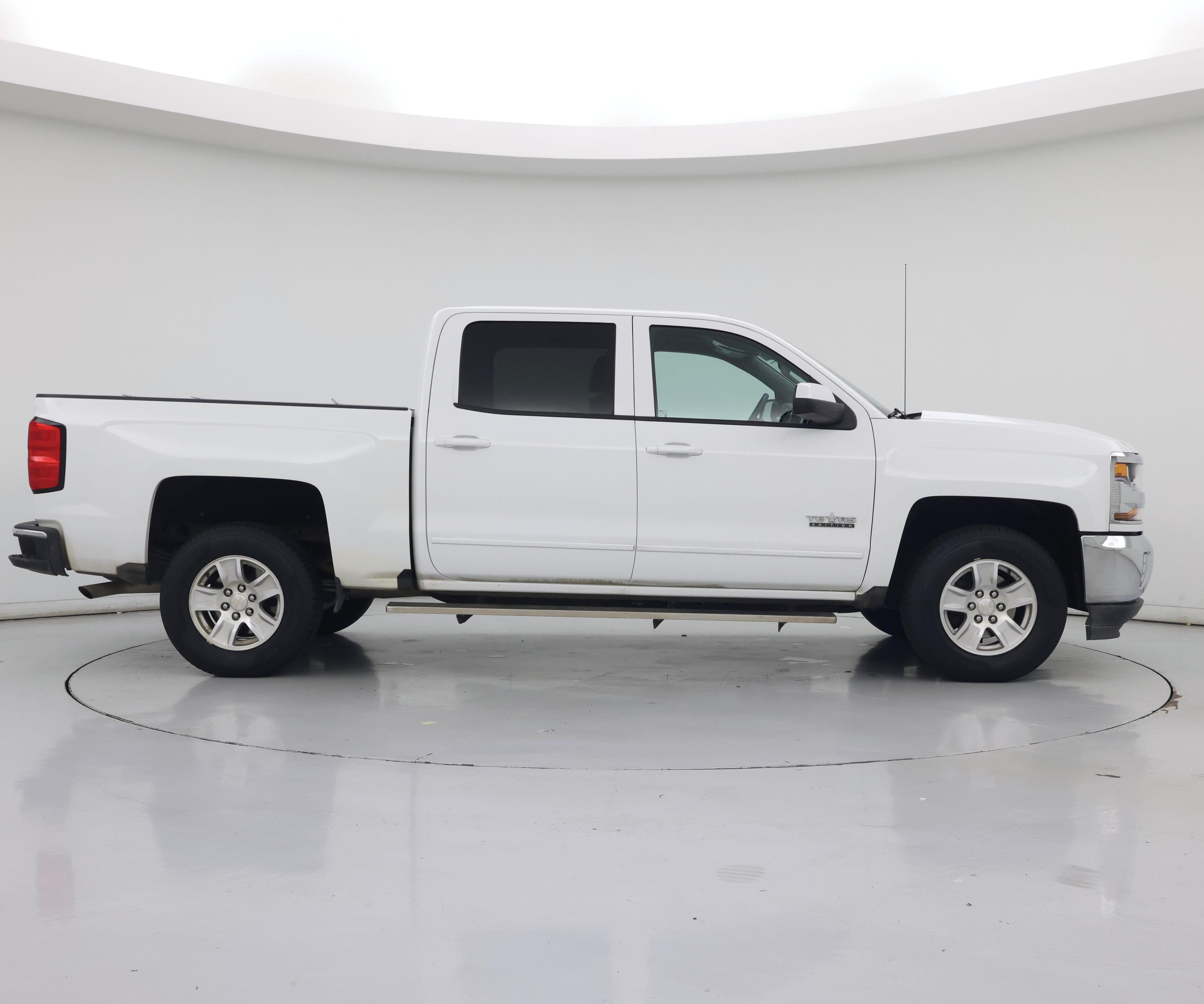 Thumbnail: 2017 Chevrolet Silverado 1500 - 7