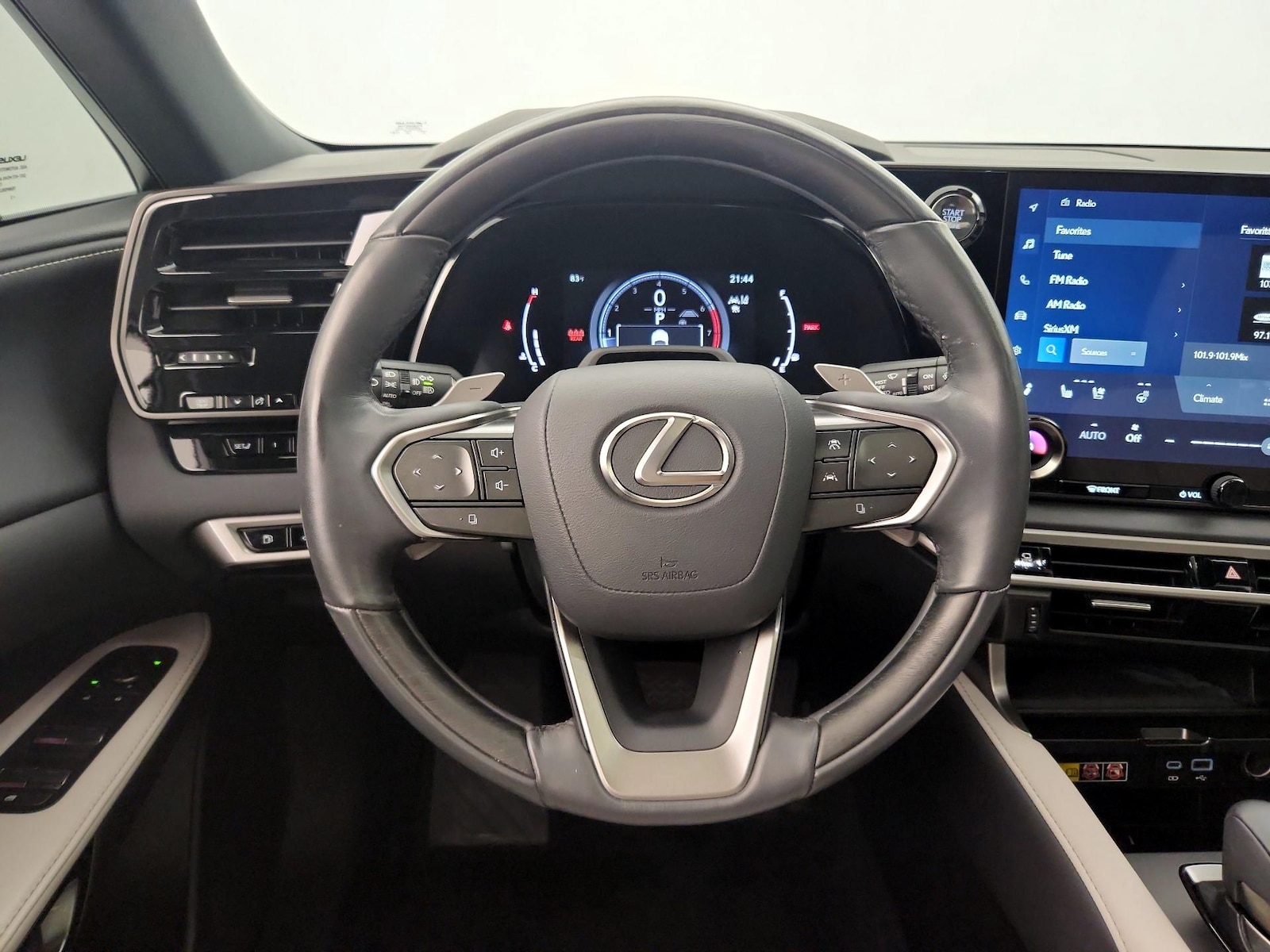 2024 Lexus RX 350 - Photo 11