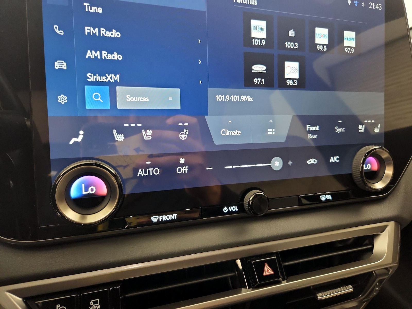 2024 Lexus RX 350 - Photo 17