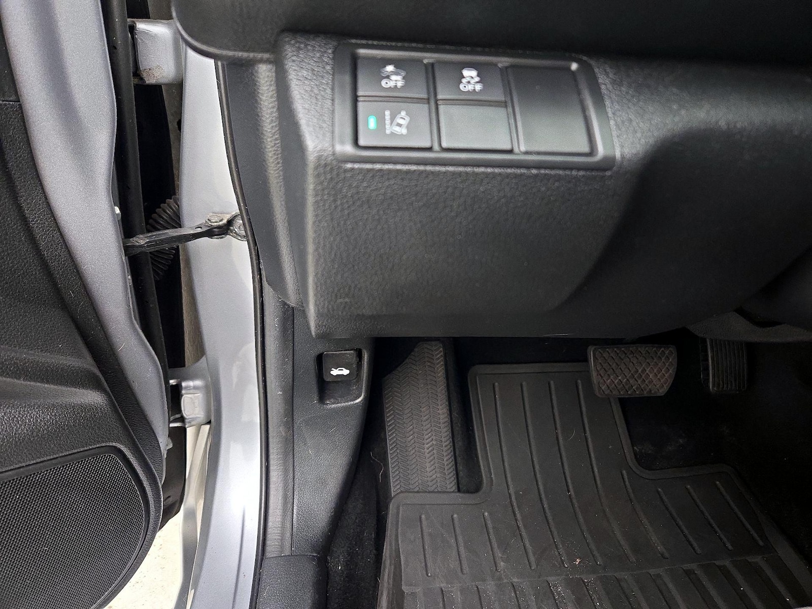 2020 Honda Civic LX - Photo 14