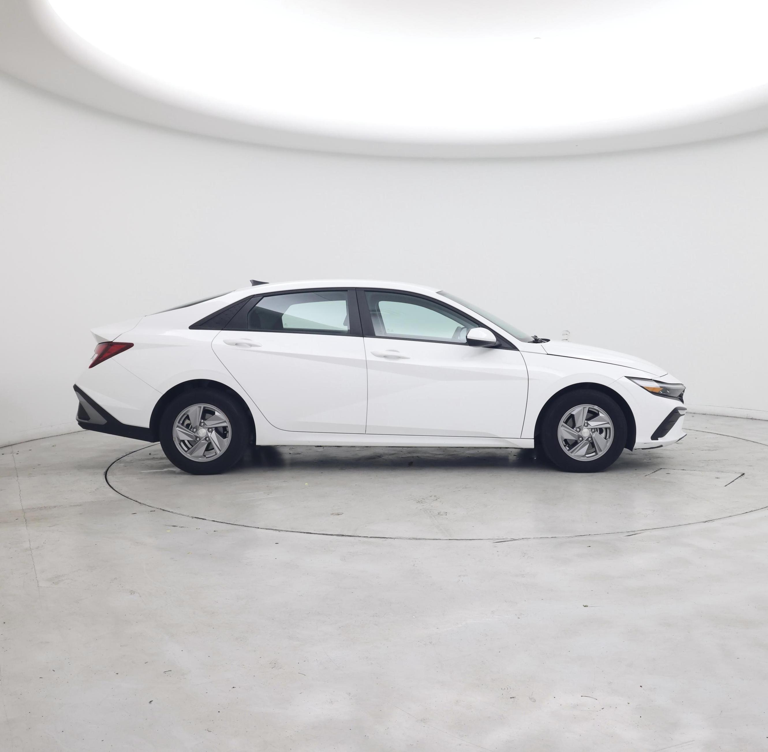 Thumbnail: 2024 Hyundai Elantra - 7