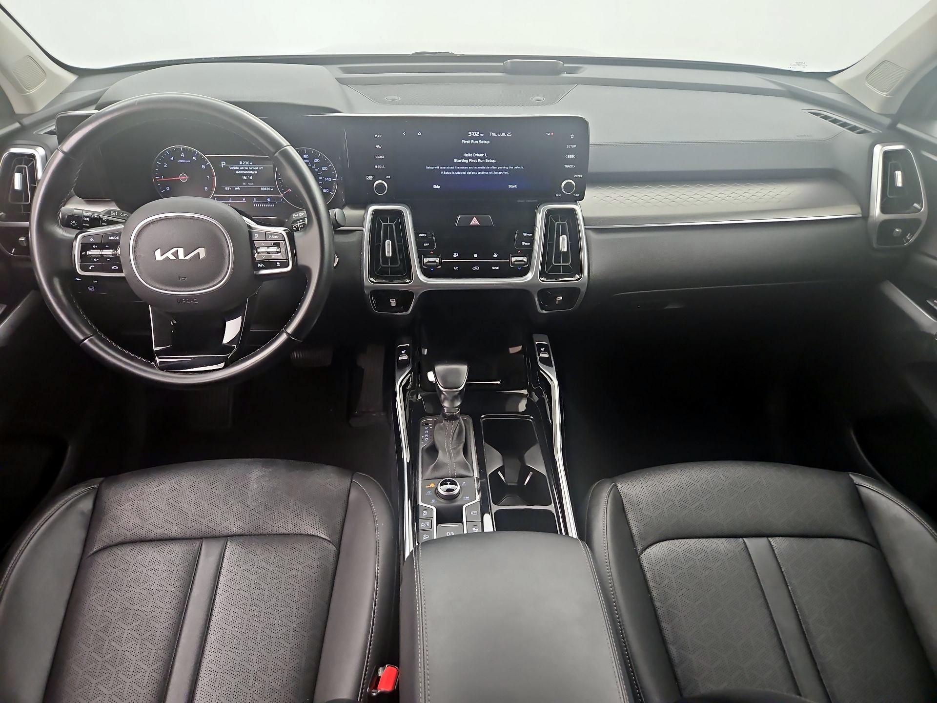 Thumbnail: 2022 Kia Sorento - 9