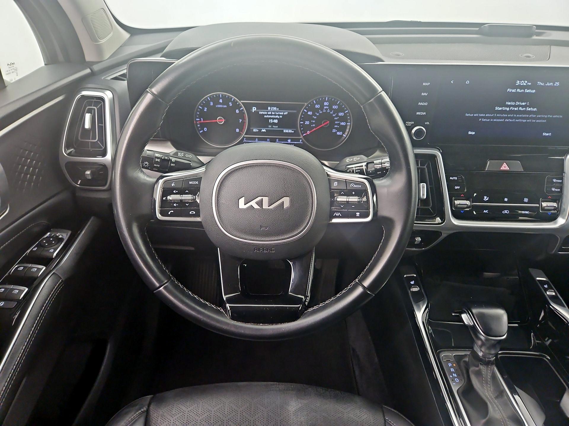 Thumbnail: 2022 Kia Sorento - 10