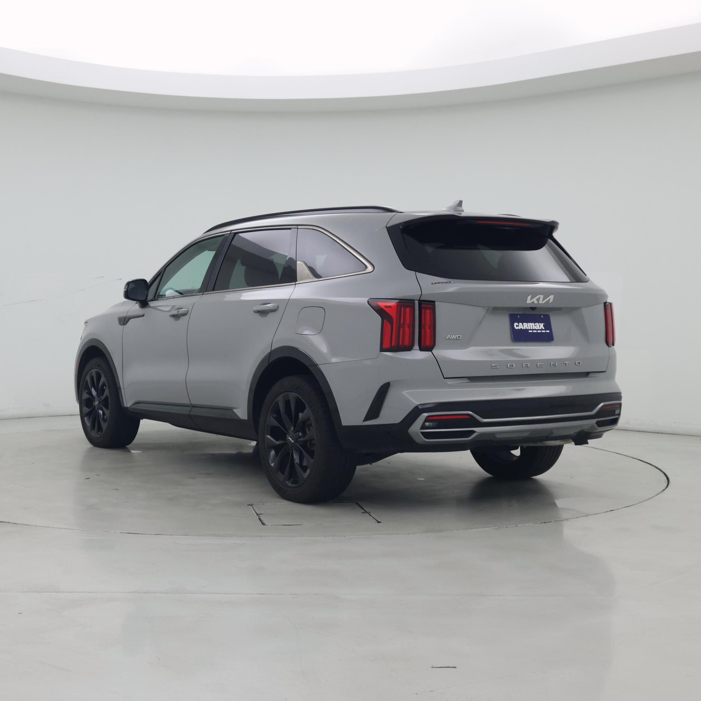 Thumbnail: 2022 Kia Sorento - 2
