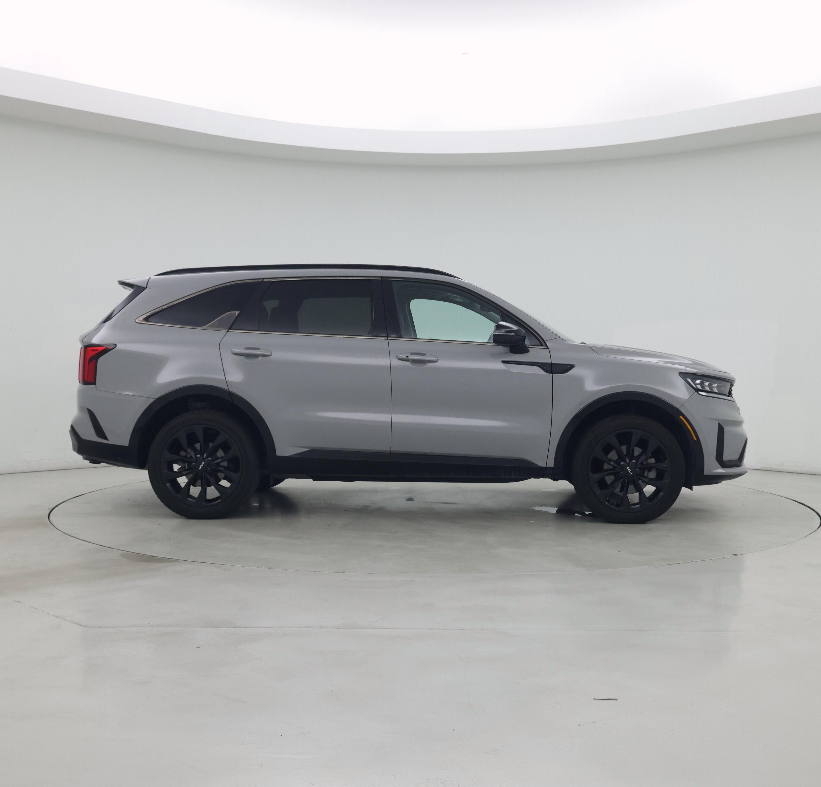 Thumbnail: 2022 Kia Sorento - 7
