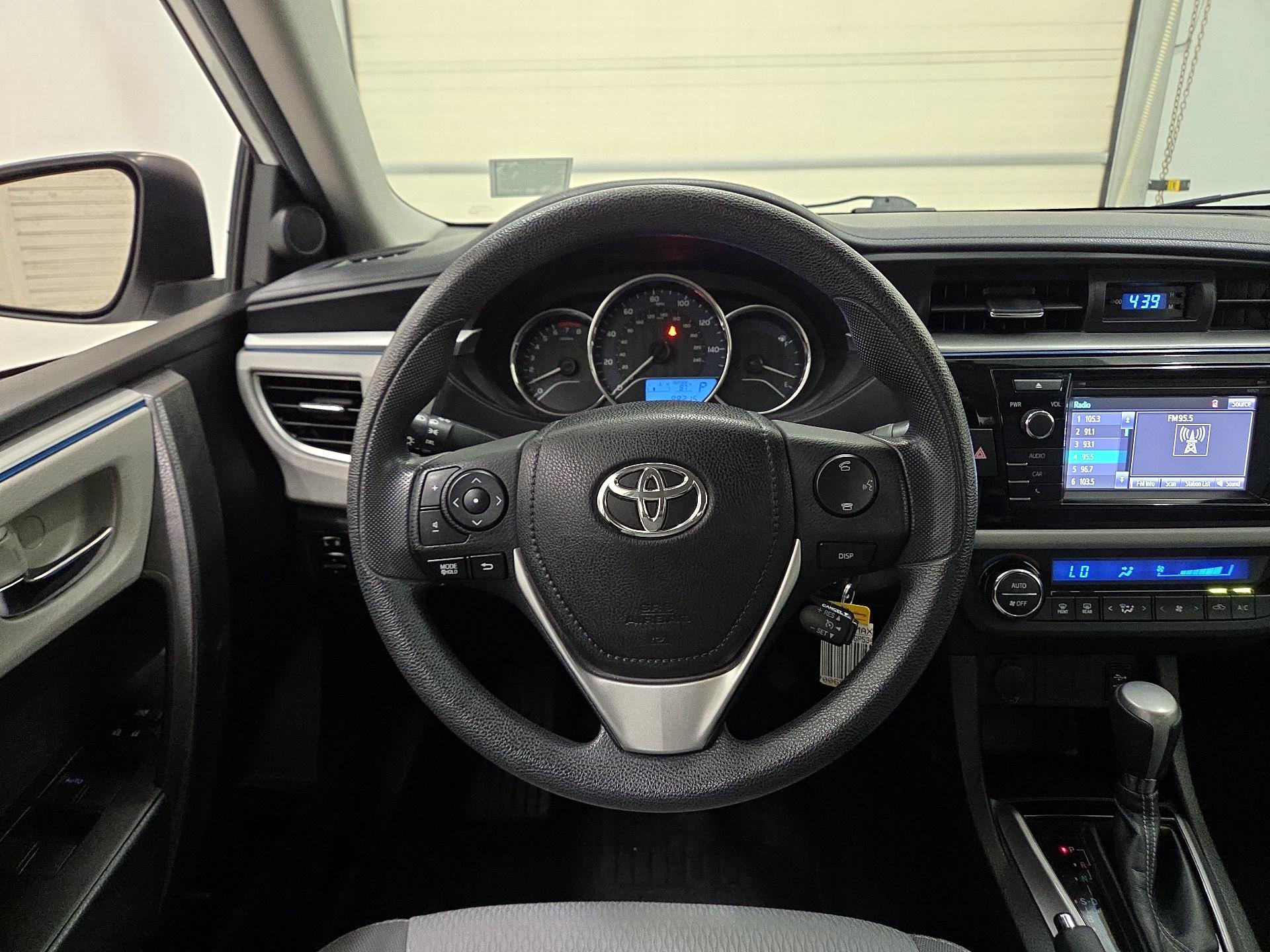 Thumbnail: 2016 Toyota Corolla - 10