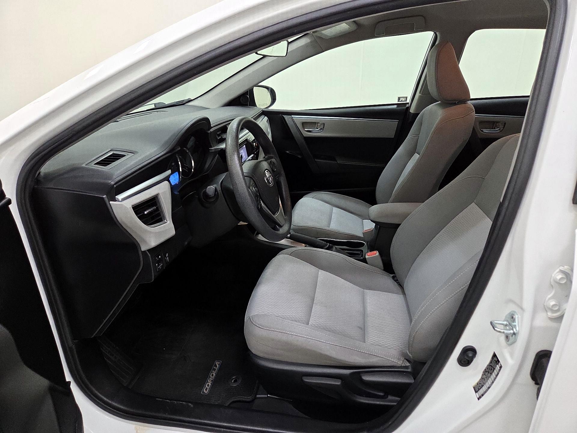 Thumbnail: 2016 Toyota Corolla - 11