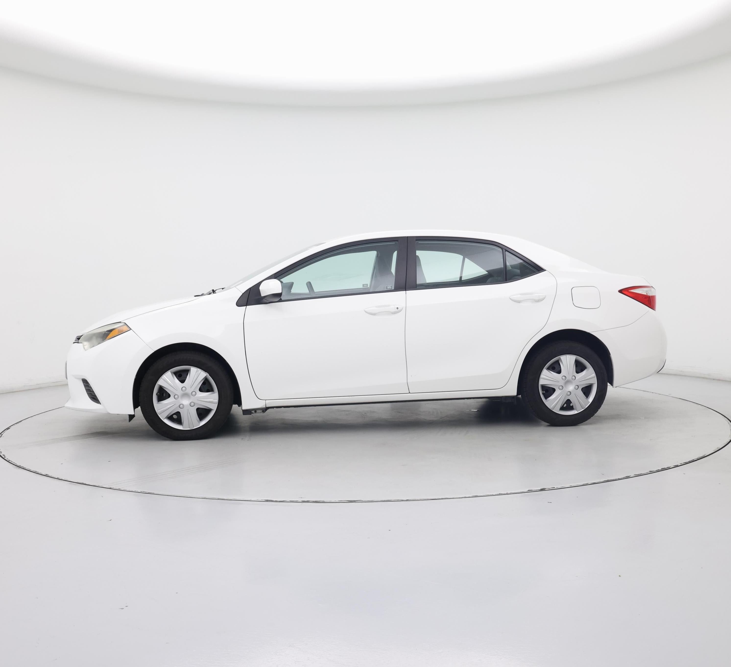Thumbnail: 2016 Toyota Corolla - 3
