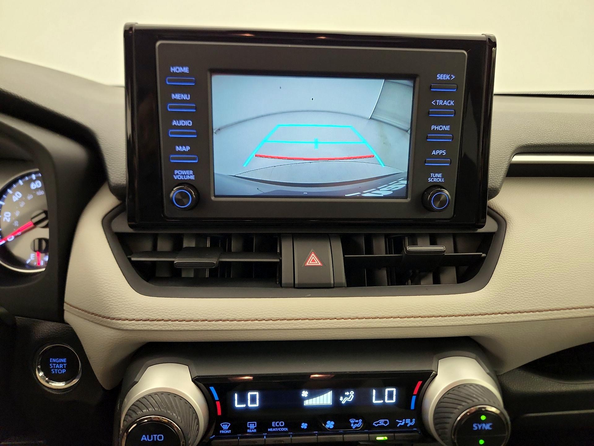 Thumbnail: 2019 Toyota RAV4 - 14