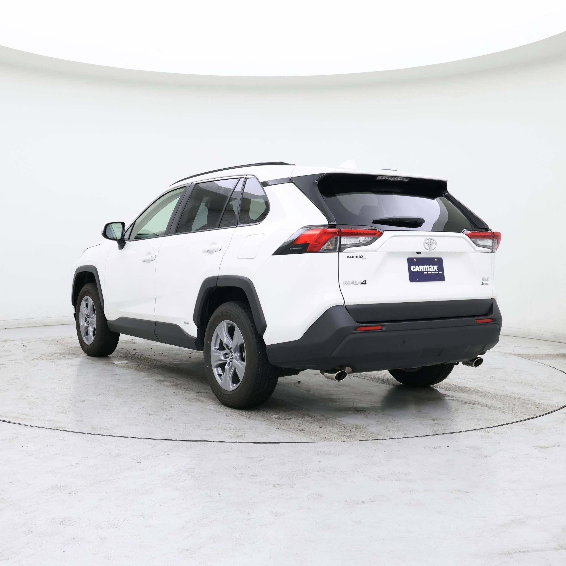 Thumbnail: 2025 Toyota RAV4 - 2