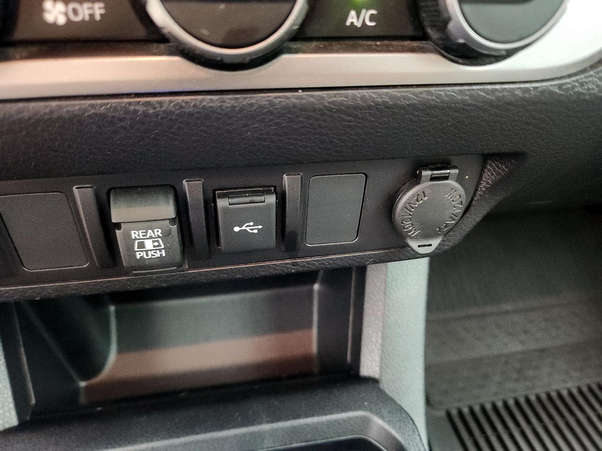 Thumbnail: 2023 Toyota Tacoma - 18