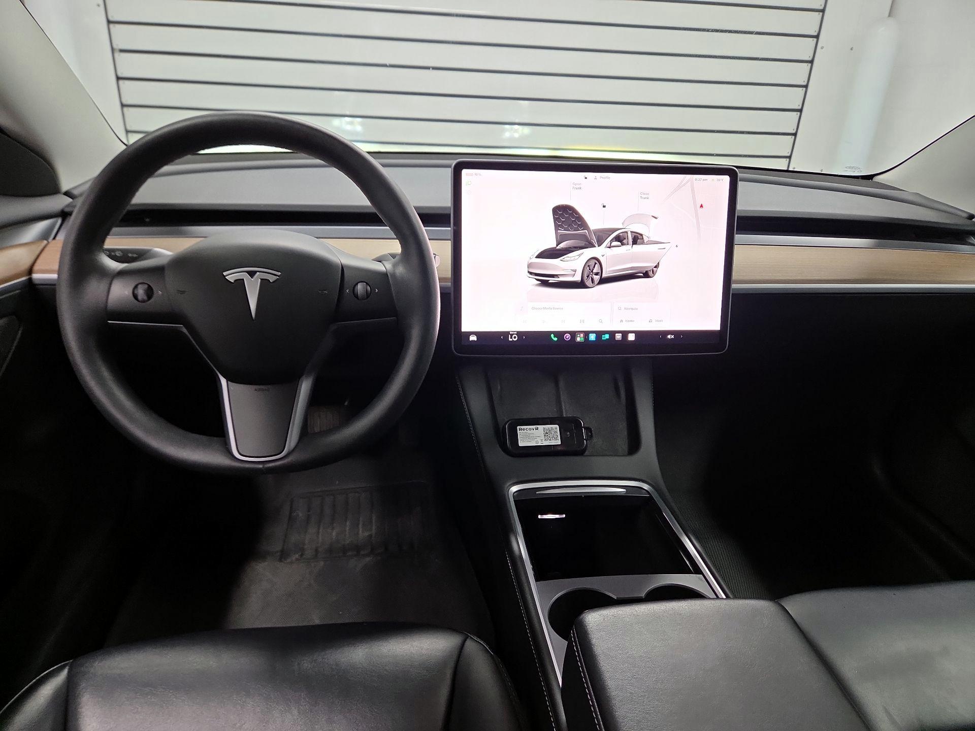 Thumbnail: 2023 Tesla Model 3 - 9
