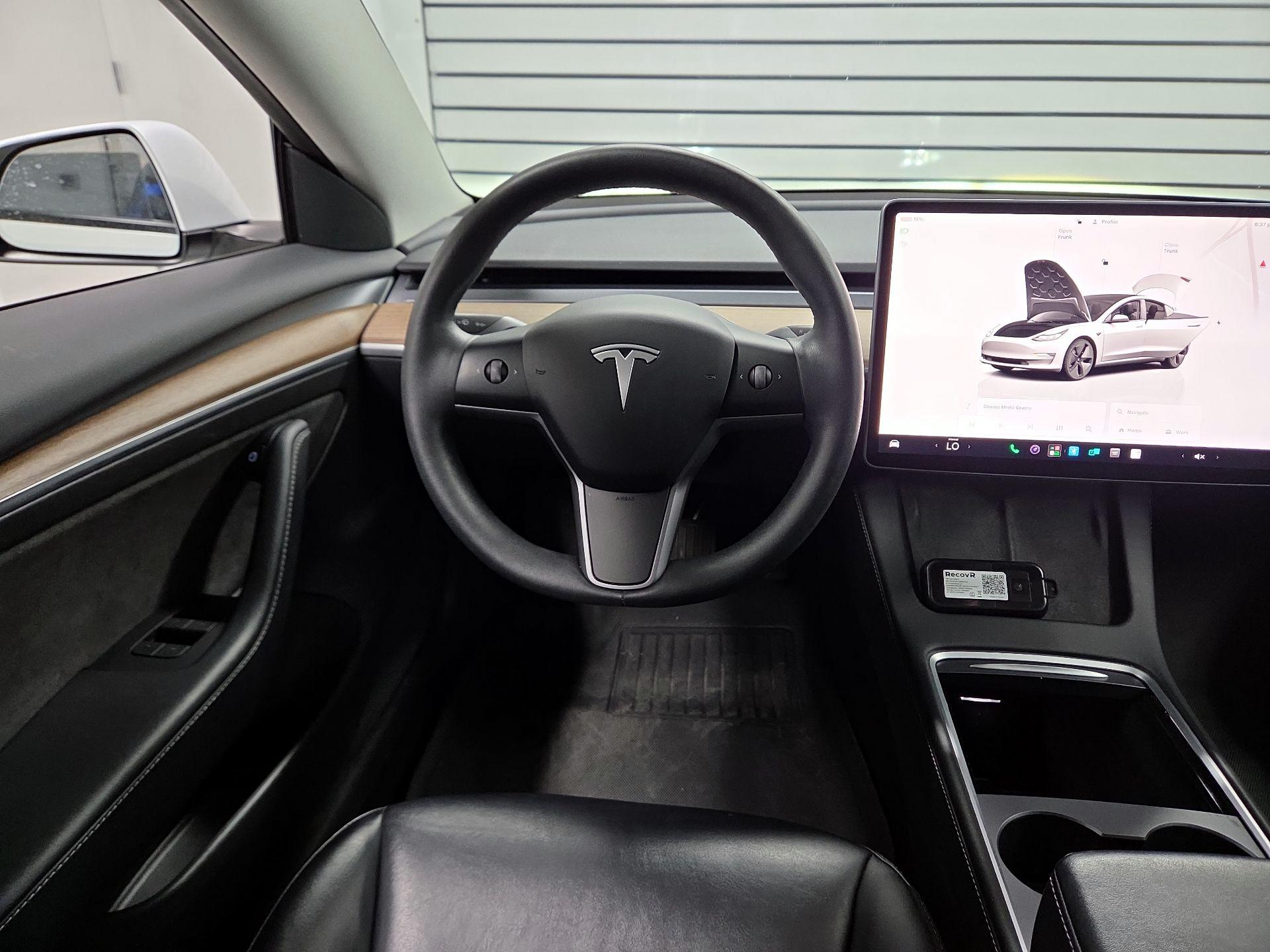 Thumbnail: 2023 Tesla Model 3 - 10