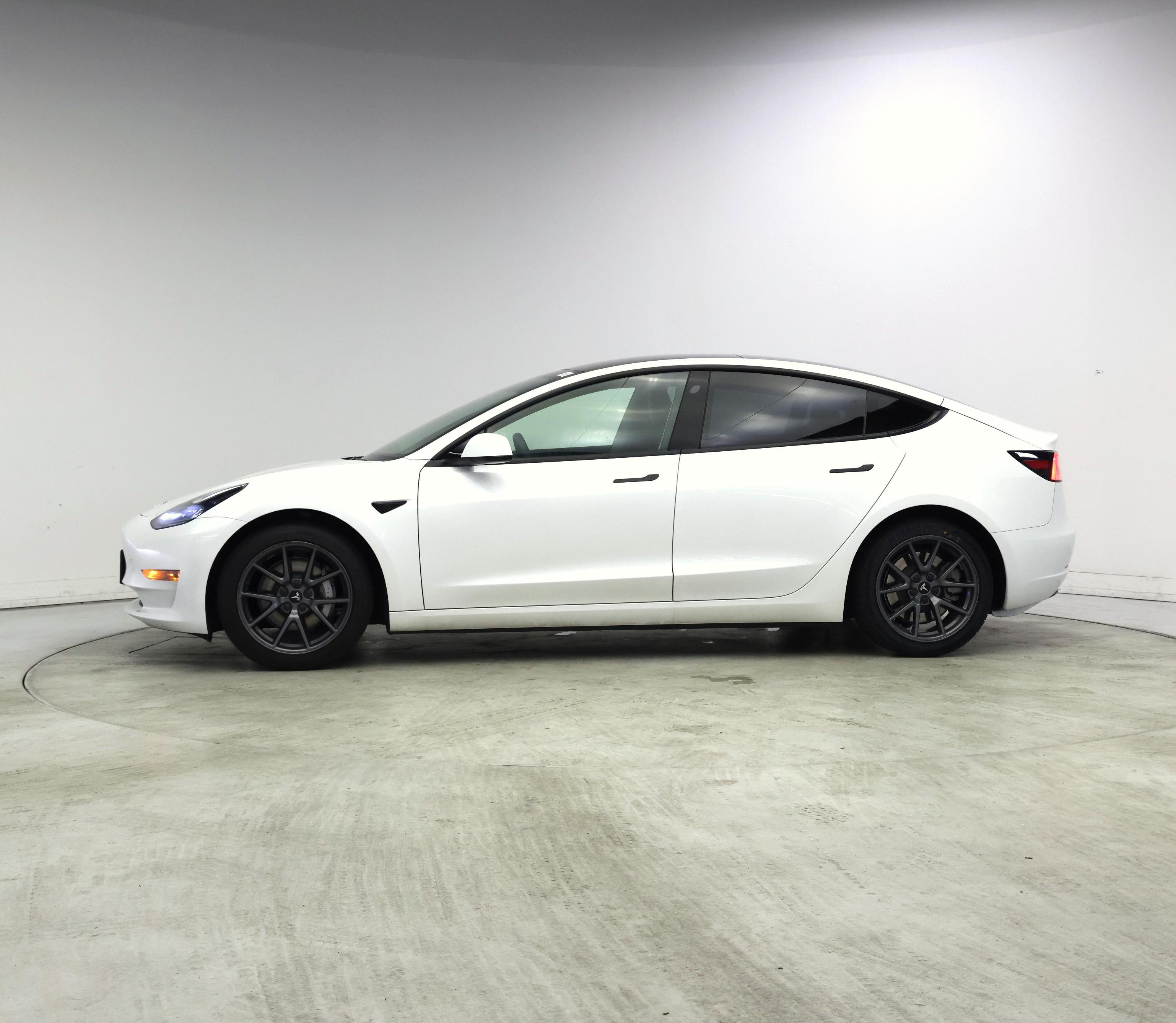 Thumbnail: 2023 Tesla Model 3 - 3