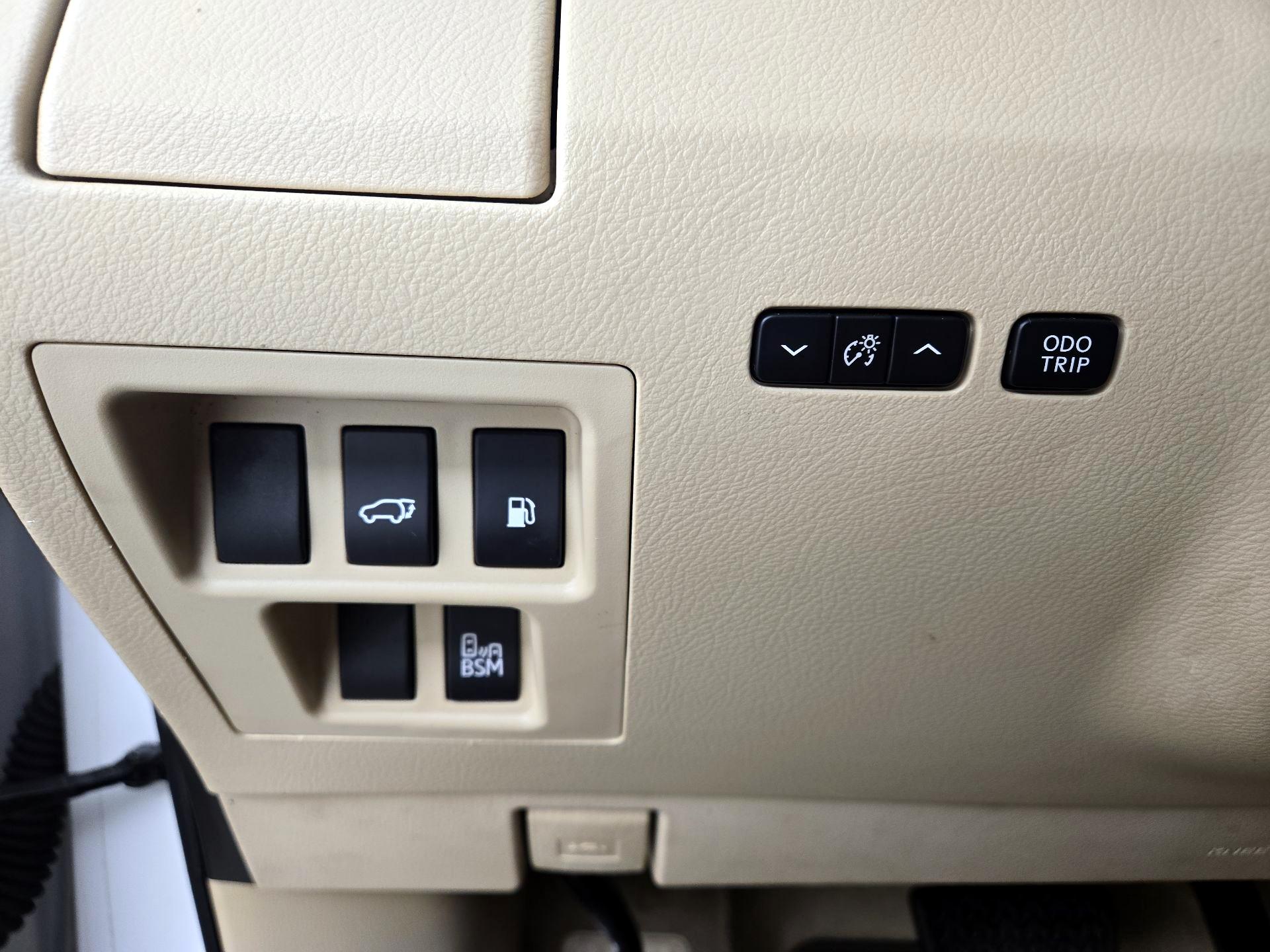 Thumbnail: 2015 Lexus RX - 13