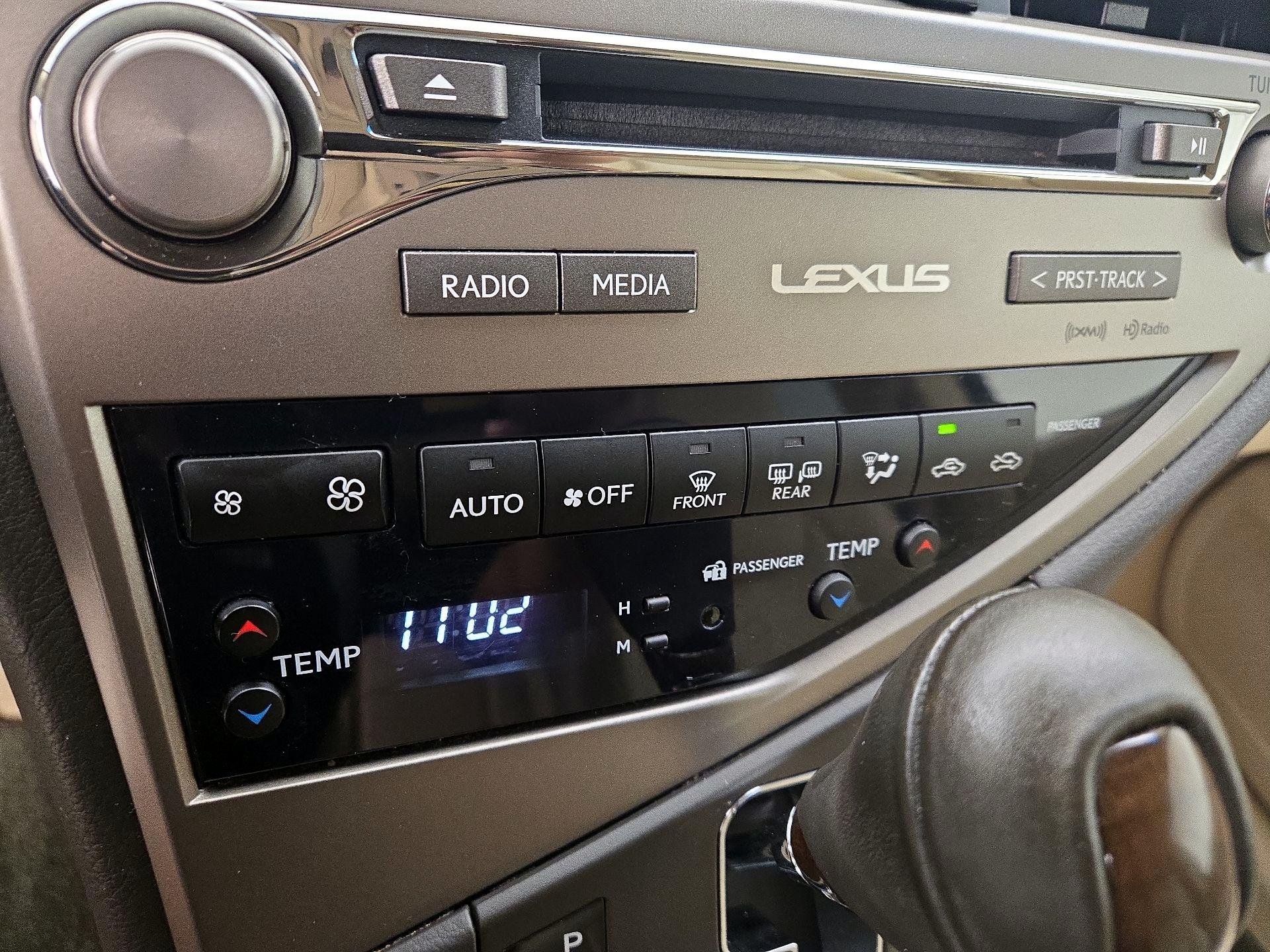 Thumbnail: 2015 Lexus RX - 16